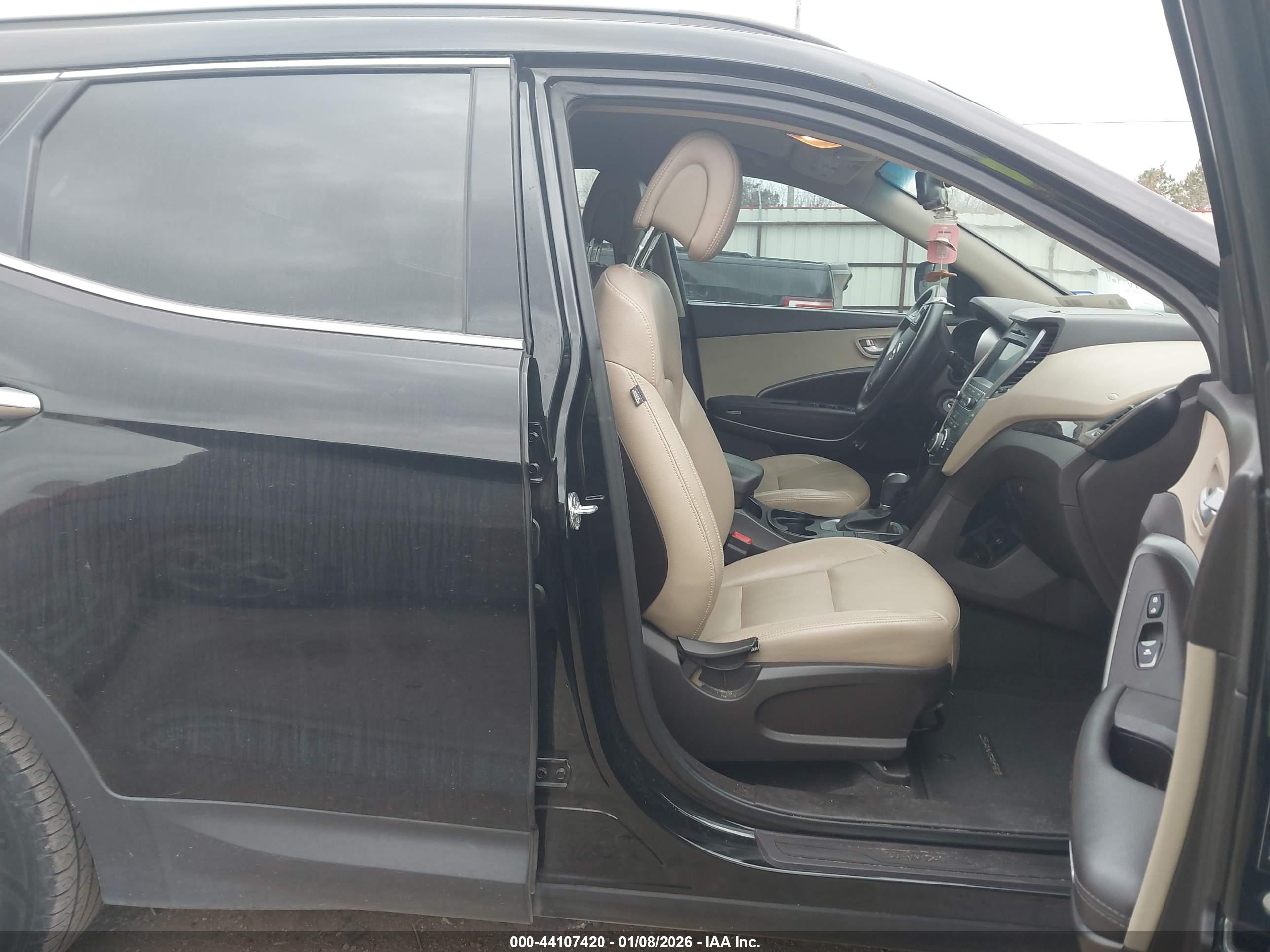 HYUNDAI SANTA image 5