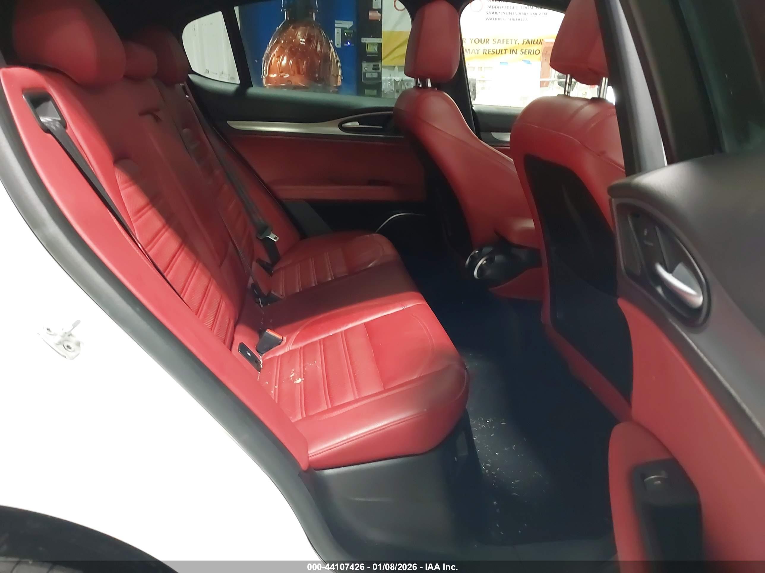 ALFA ROMEO image 8