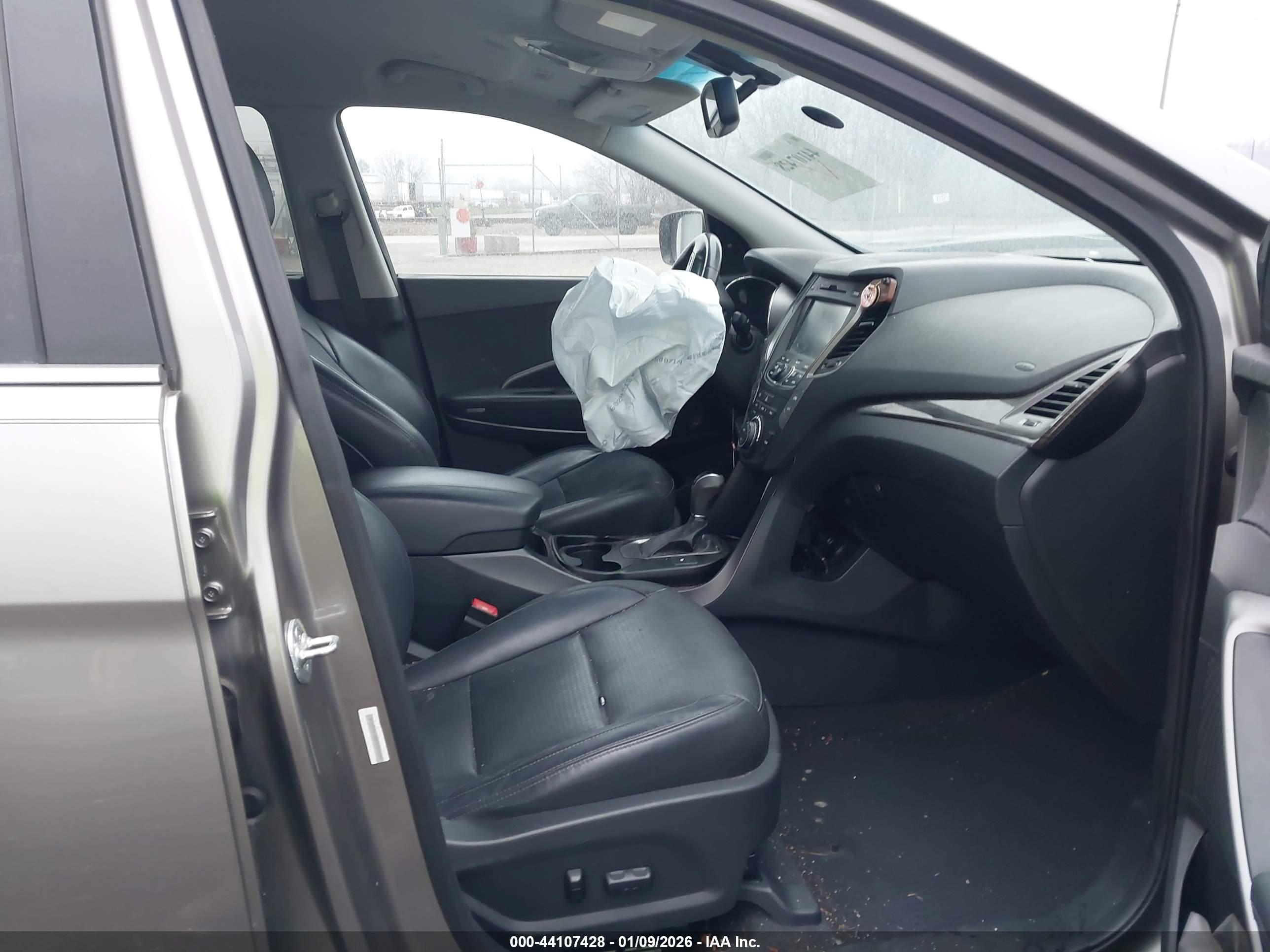 HYUNDAI SANTA image 5