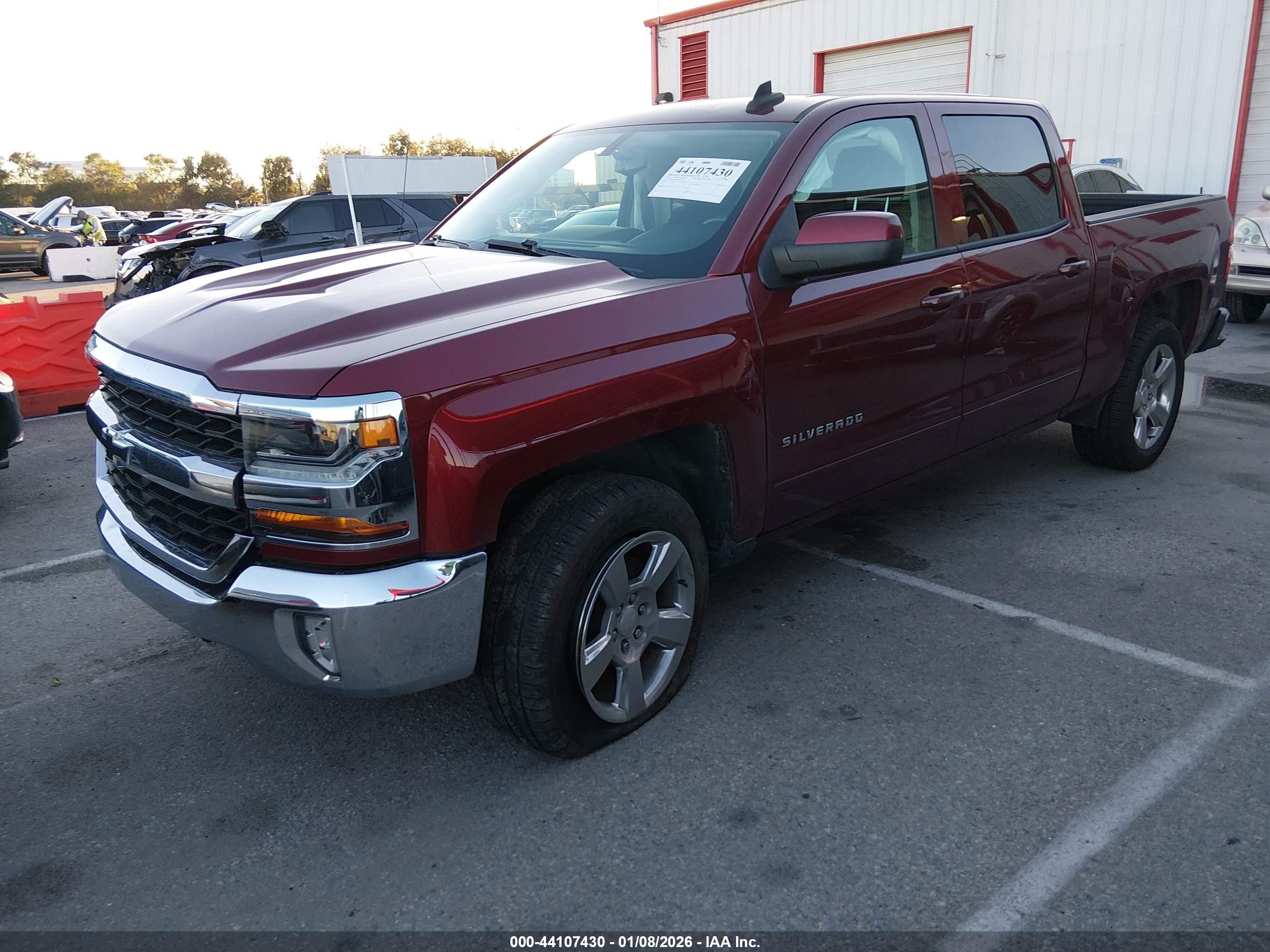 CHEVROLET SILVERADO image 2