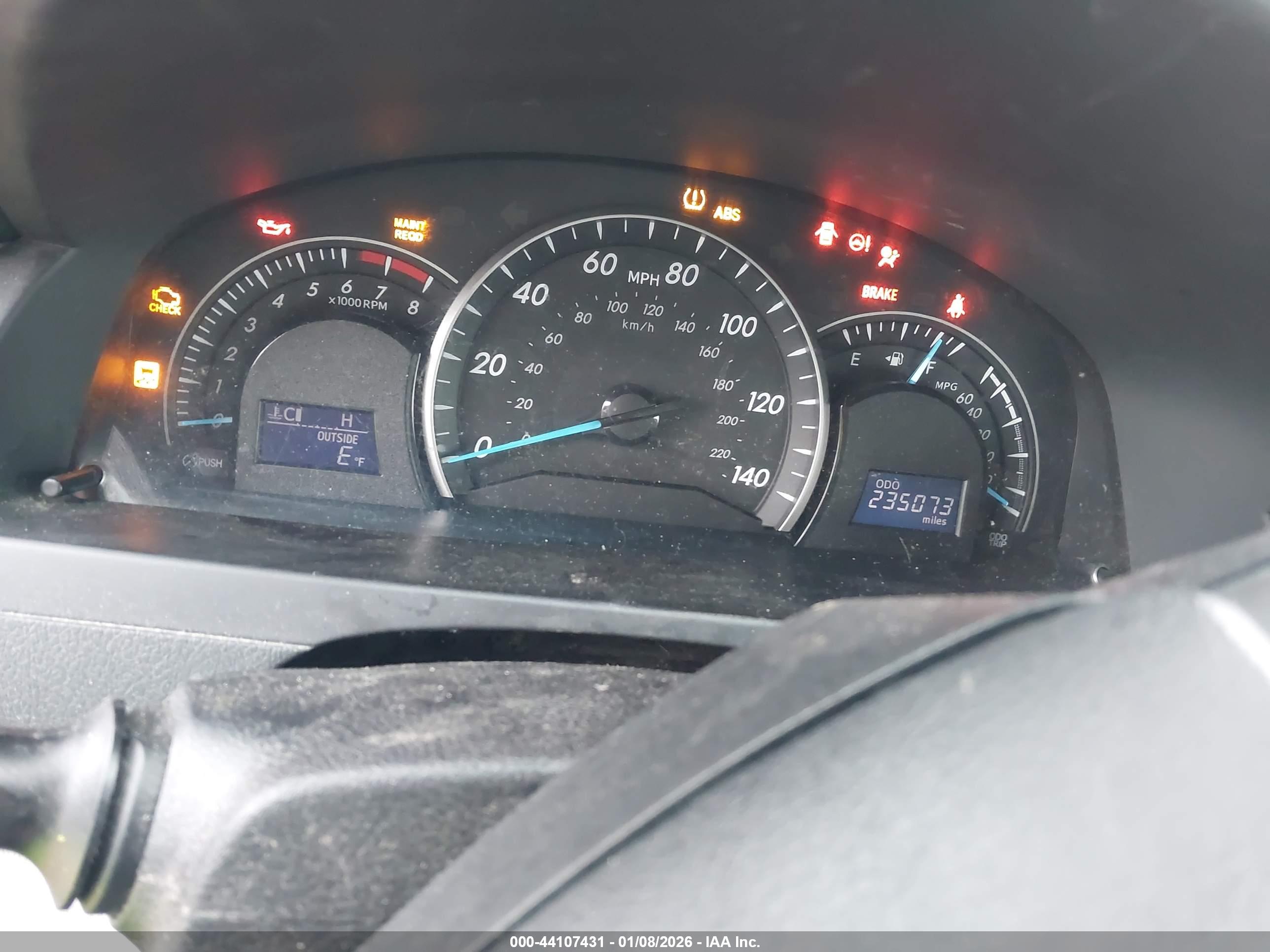 TOYOTA CAMRY image 7