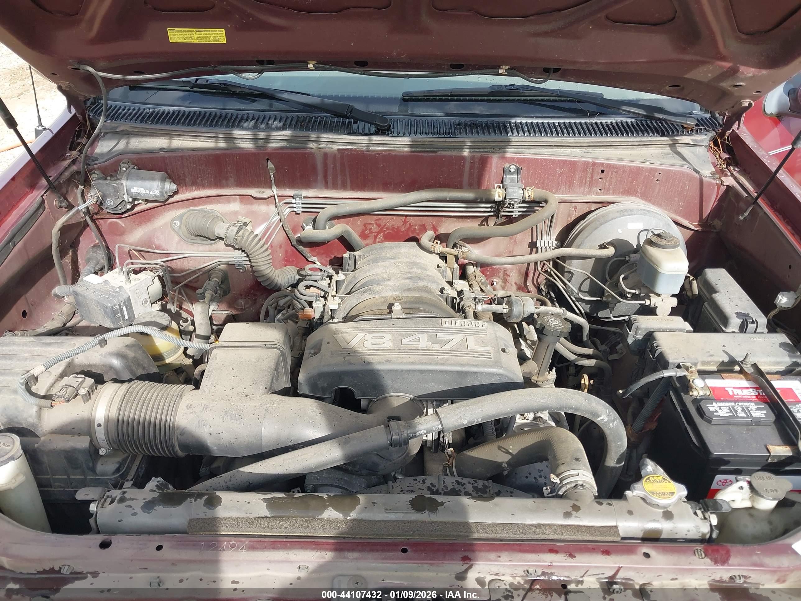 TOYOTA TUNDRA image 10