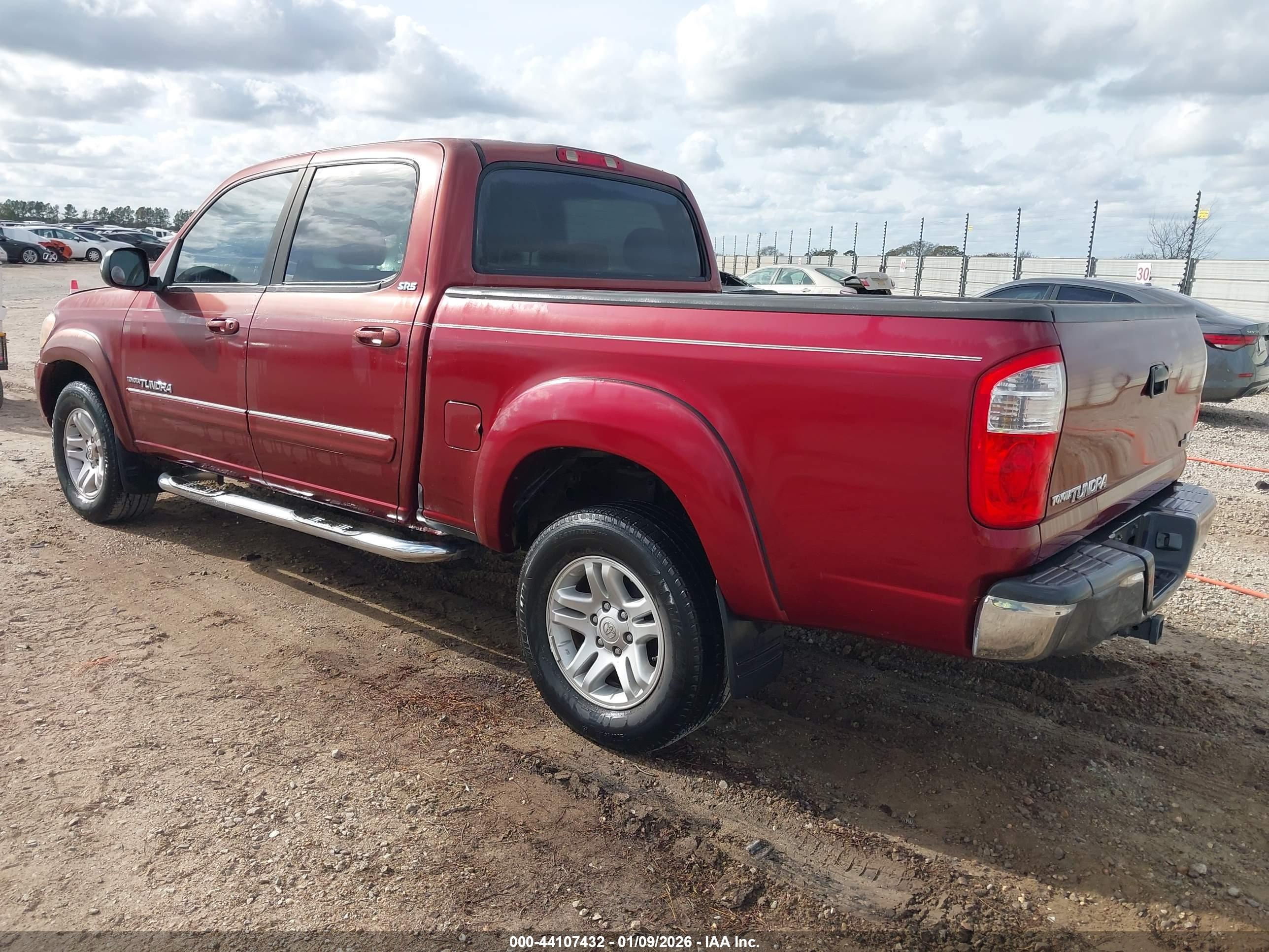 TOYOTA TUNDRA image 3