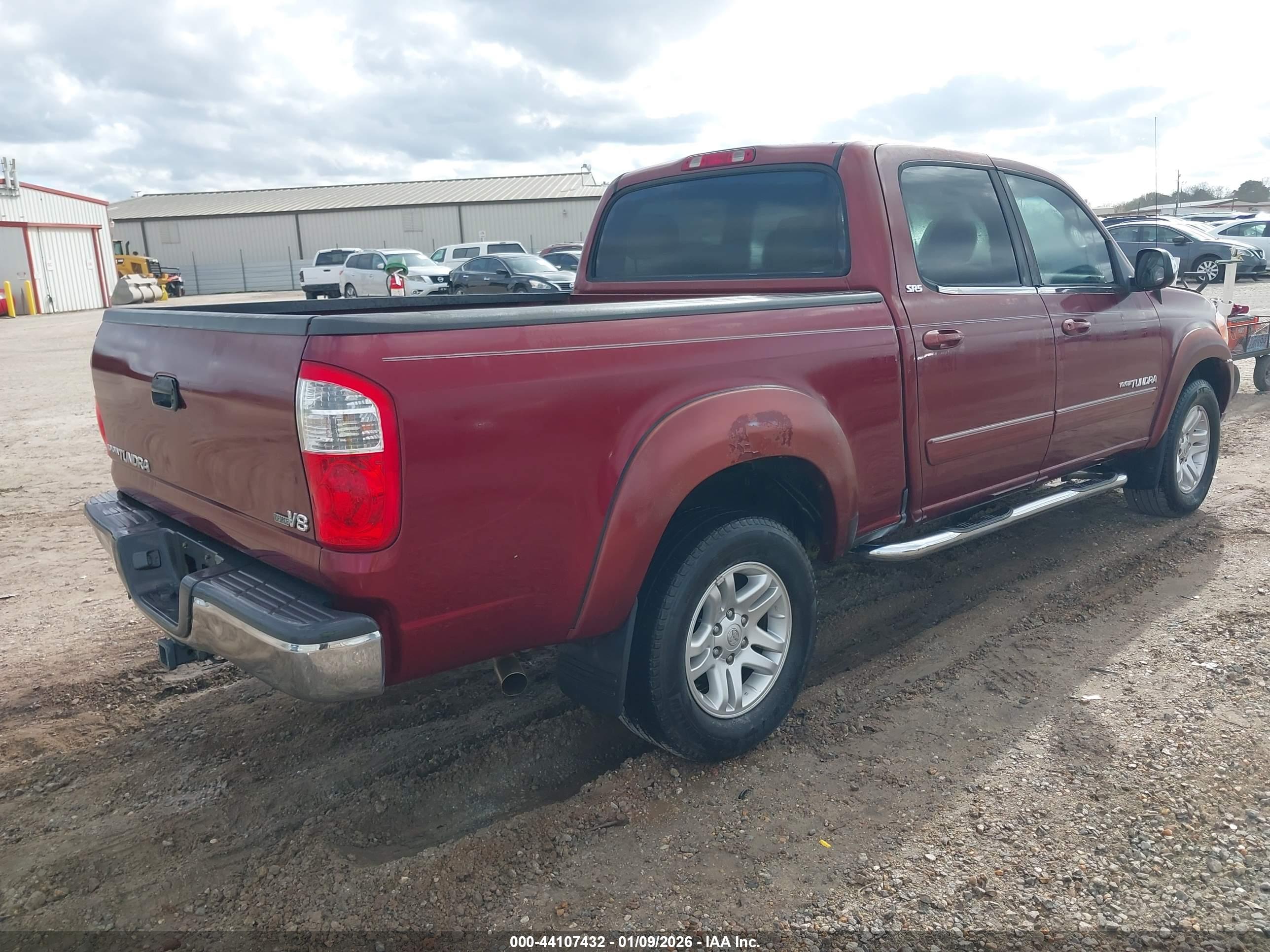 TOYOTA TUNDRA image 4