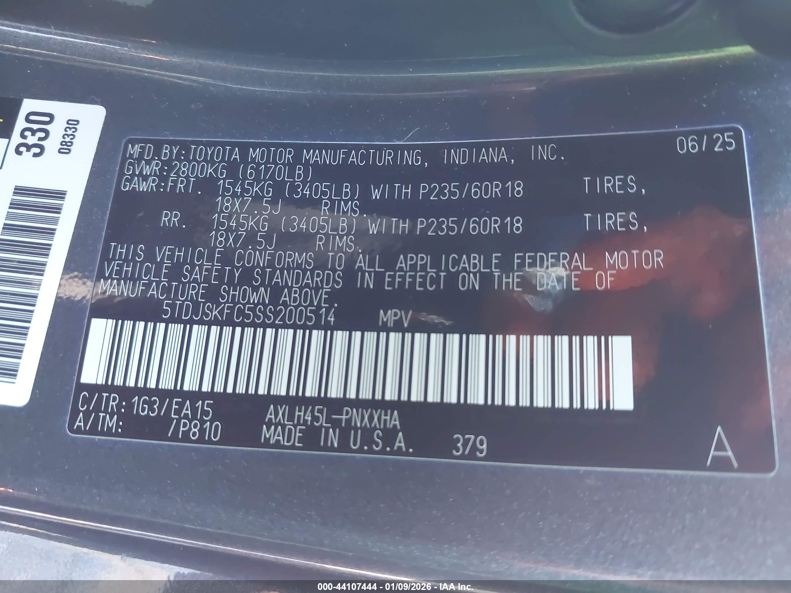 TOYOTA SIENNA image 9