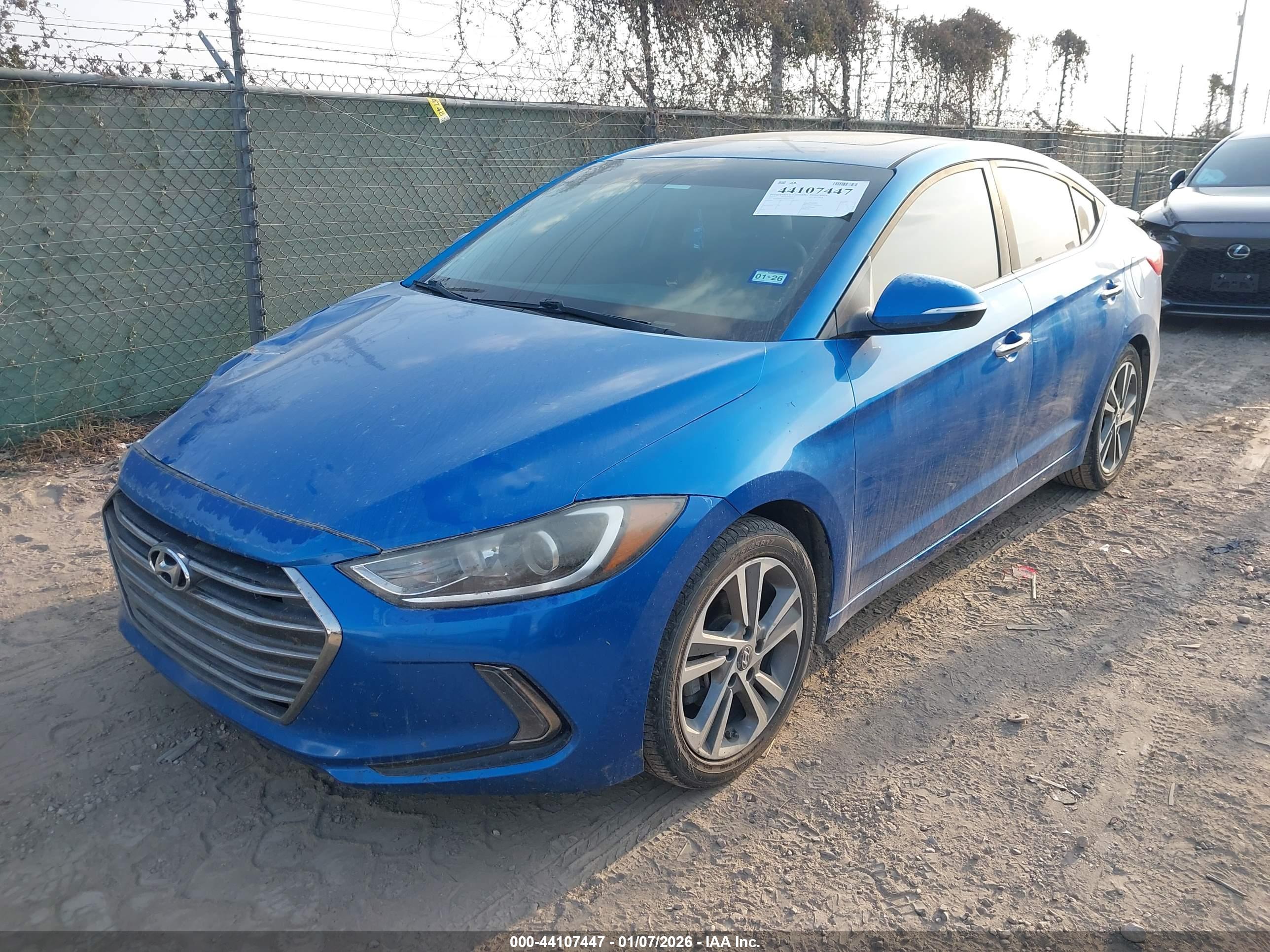 HYUNDAI ELANTRA image 2