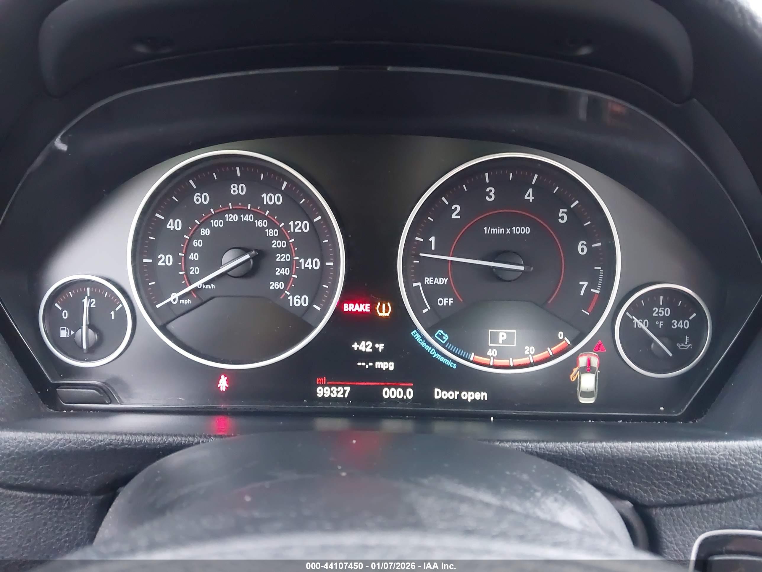 BMW 330I image 7
