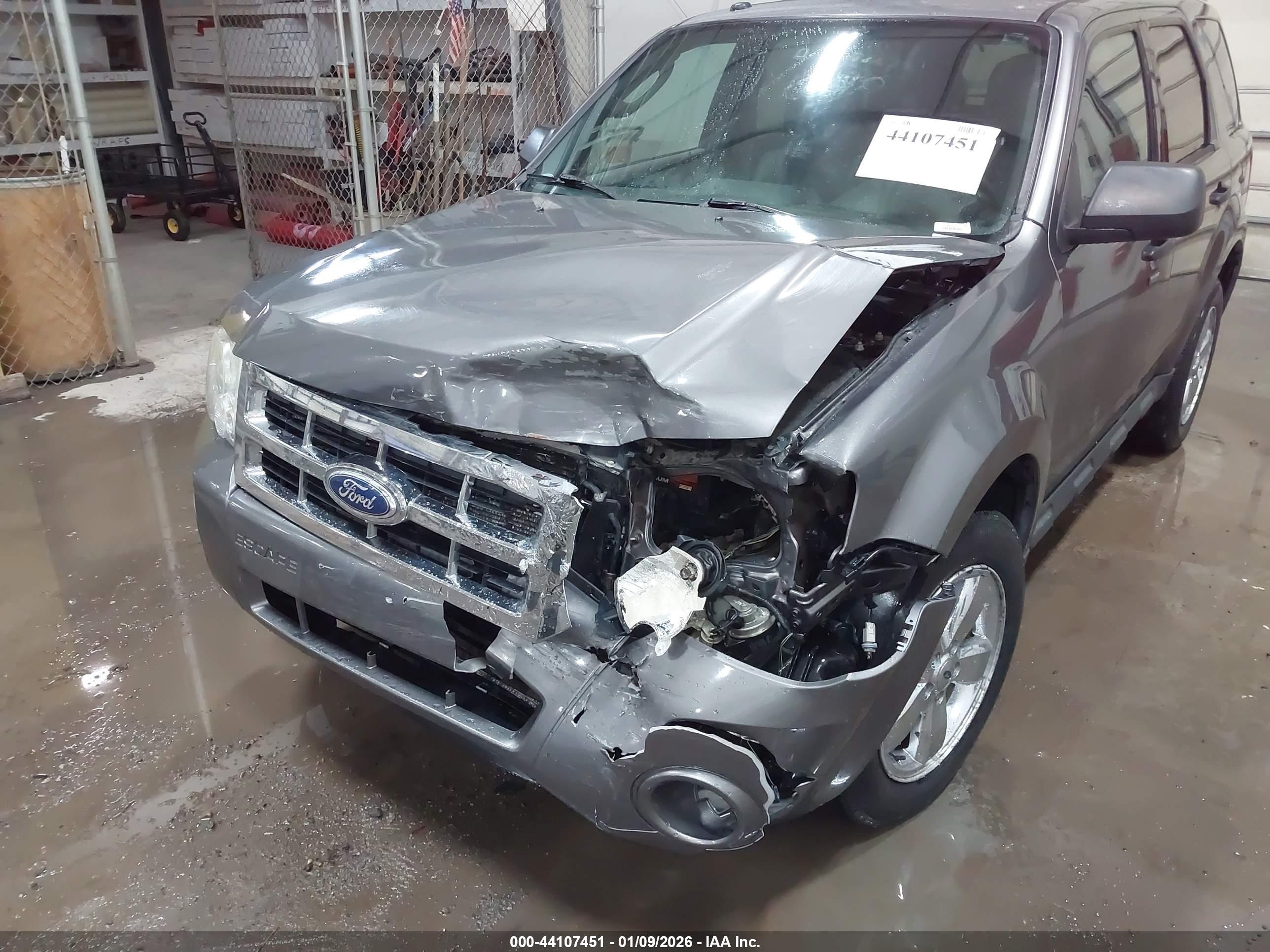 FORD ESCAPE image 6