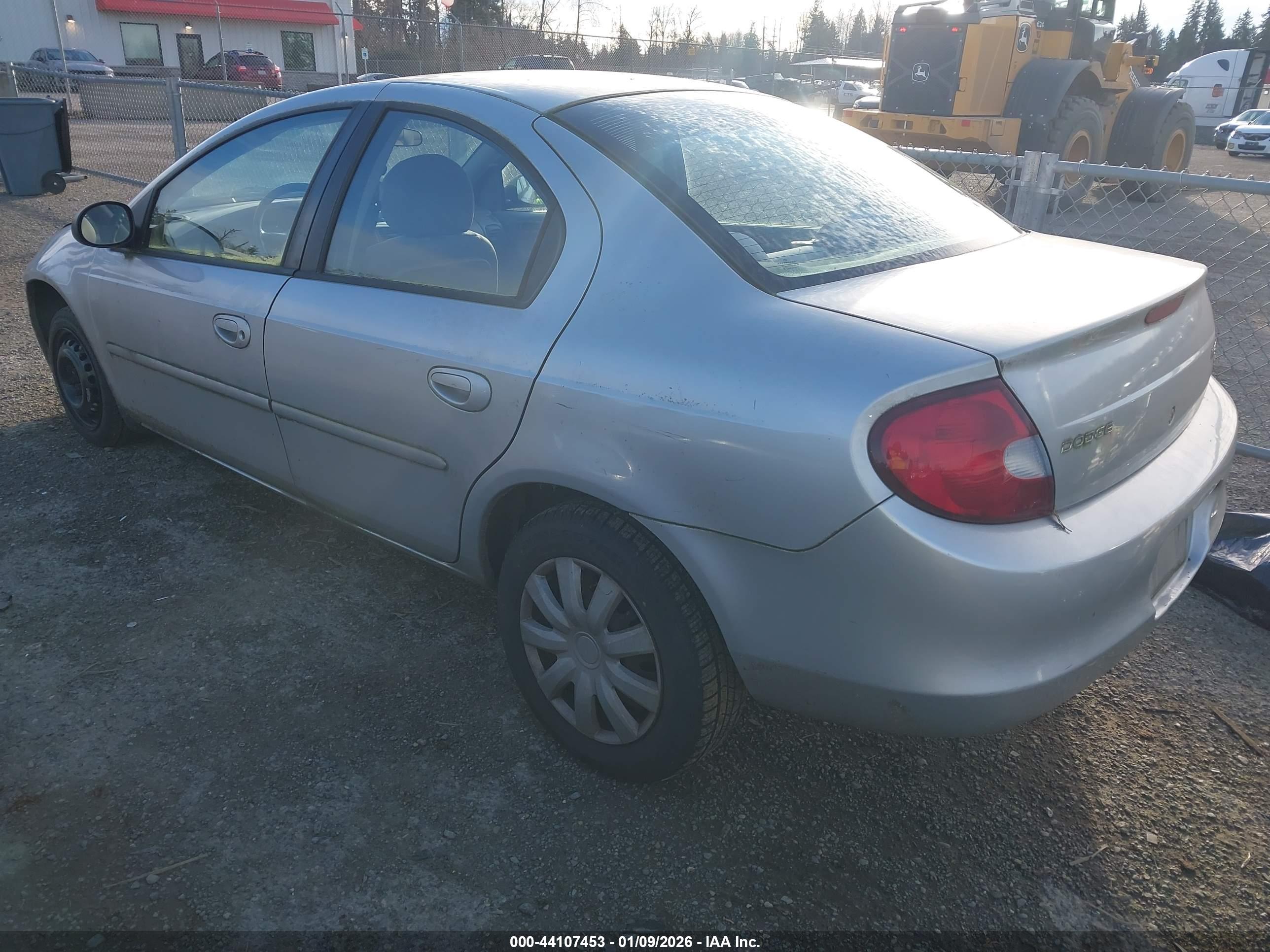 DODGE NEON image 3