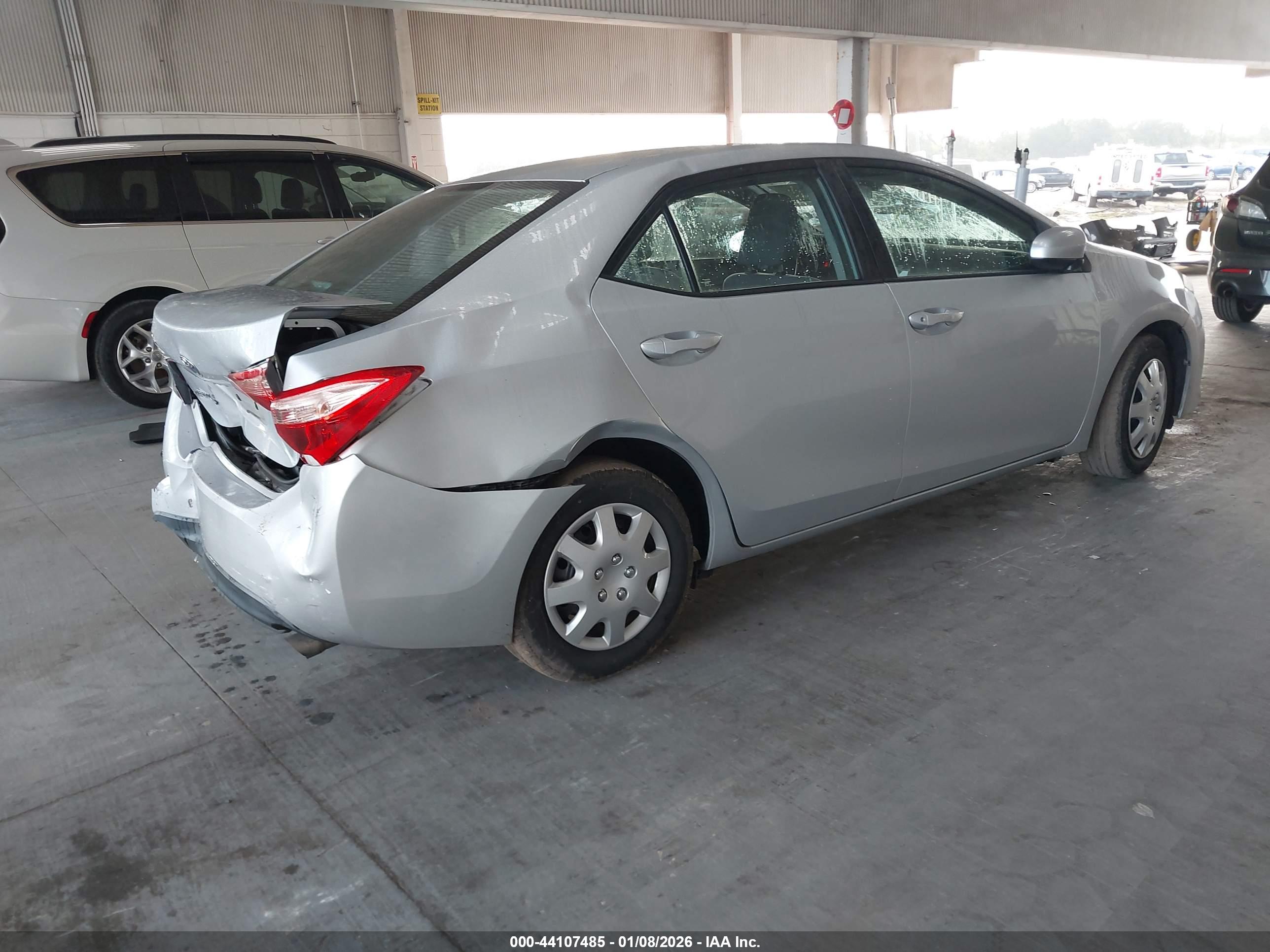 TOYOTA COROLLA image 4