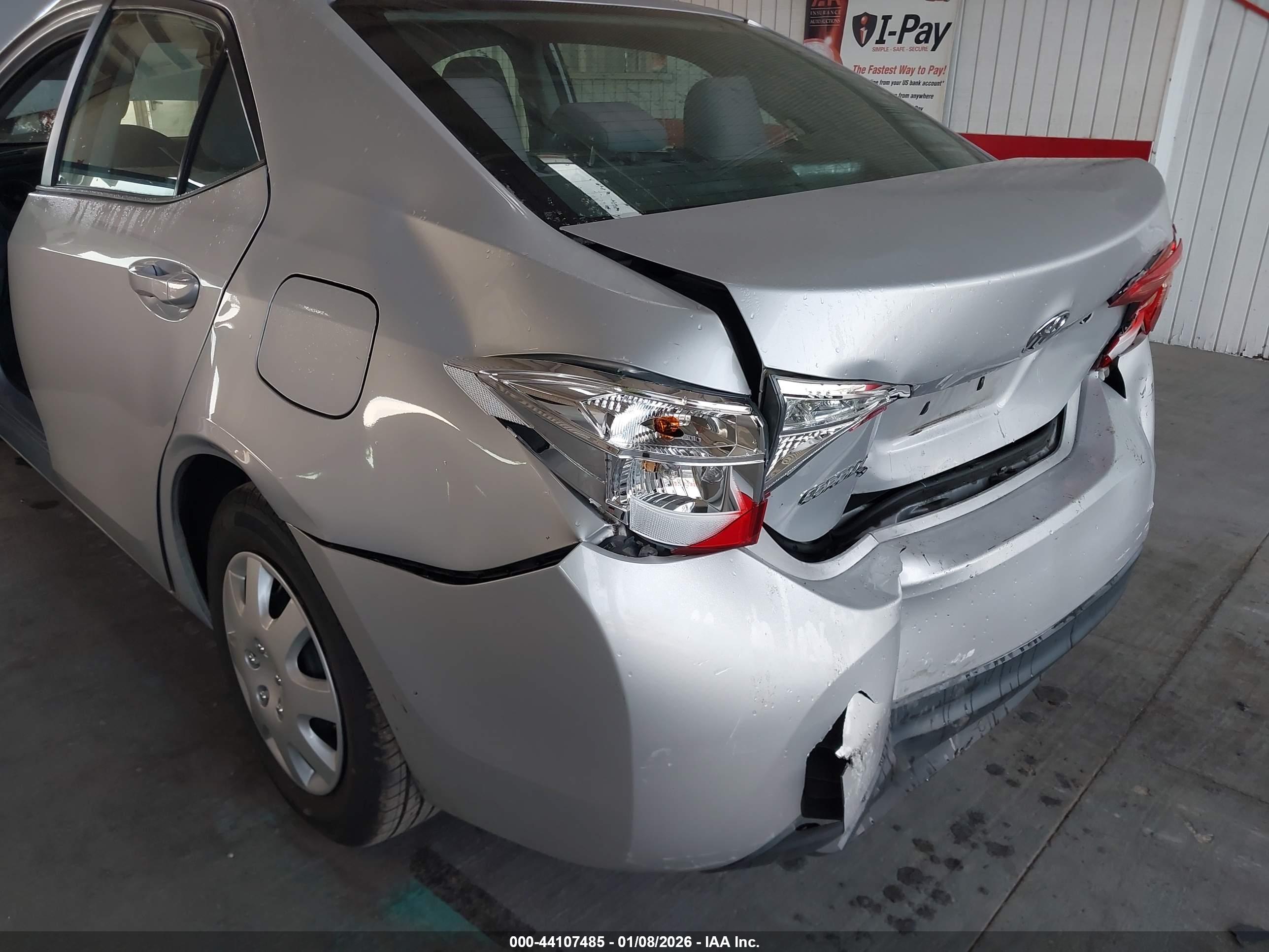 TOYOTA COROLLA image 6