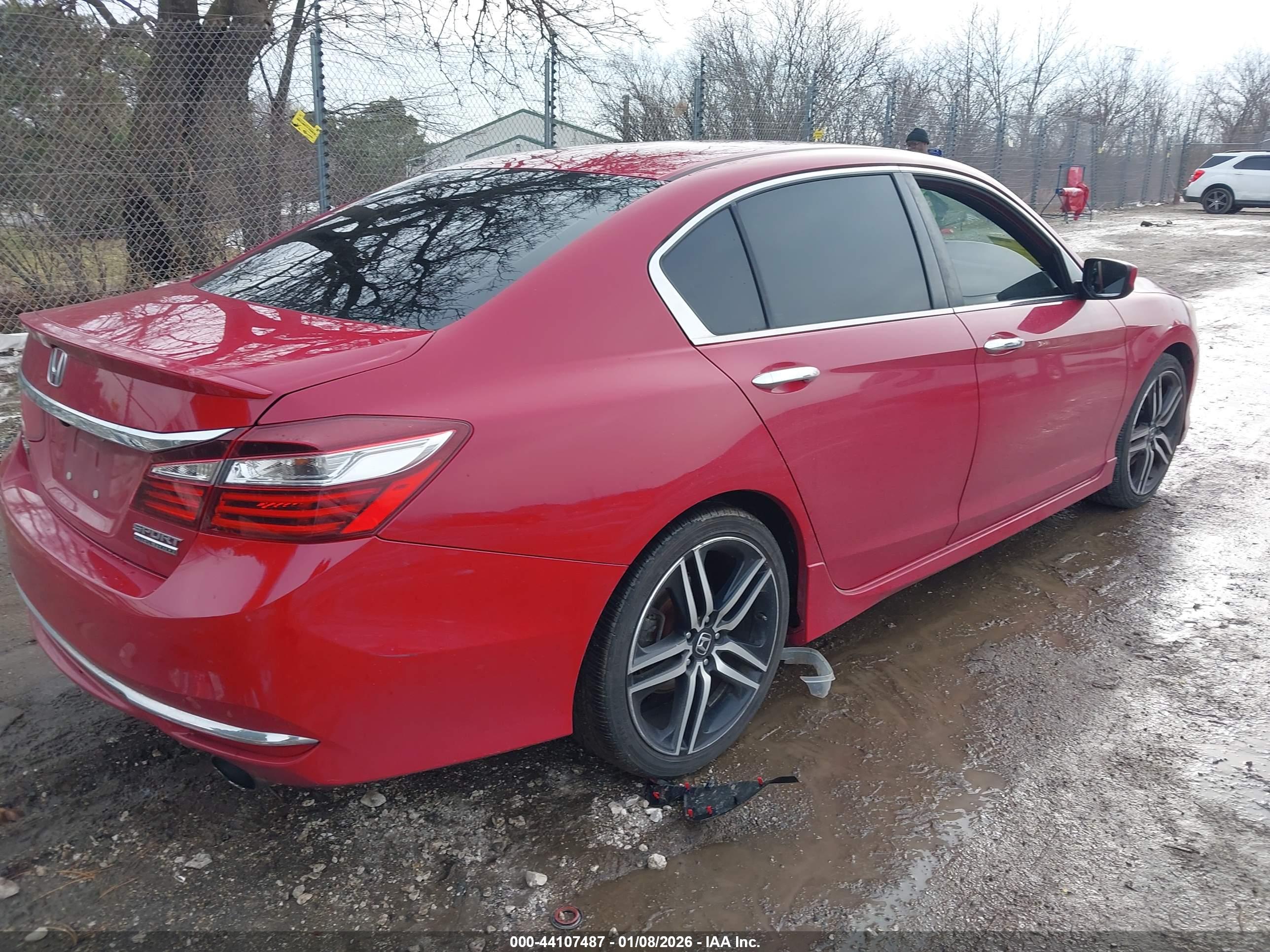 HONDA ACCORD image 4