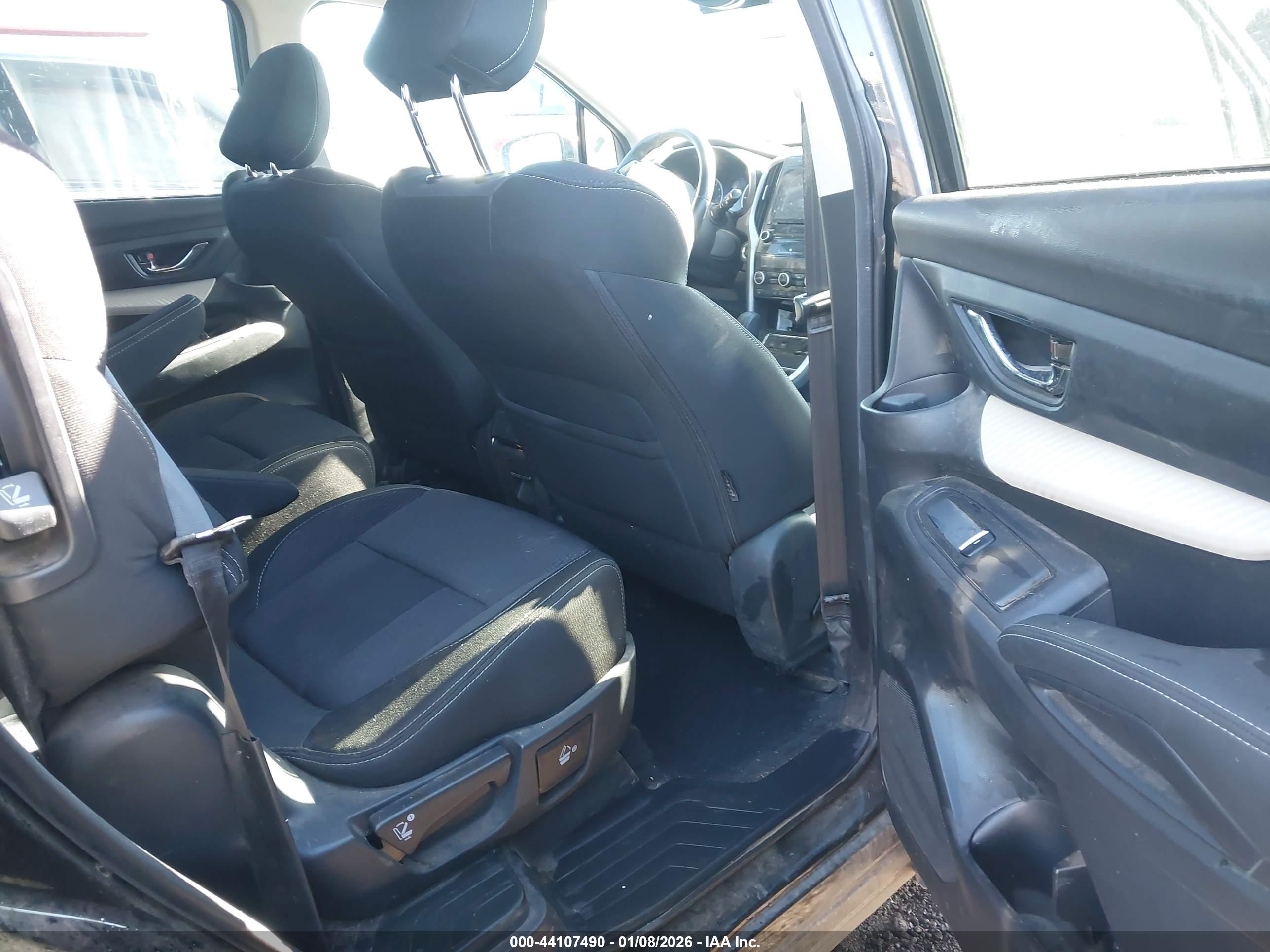 SUBARU ASCENT image 8