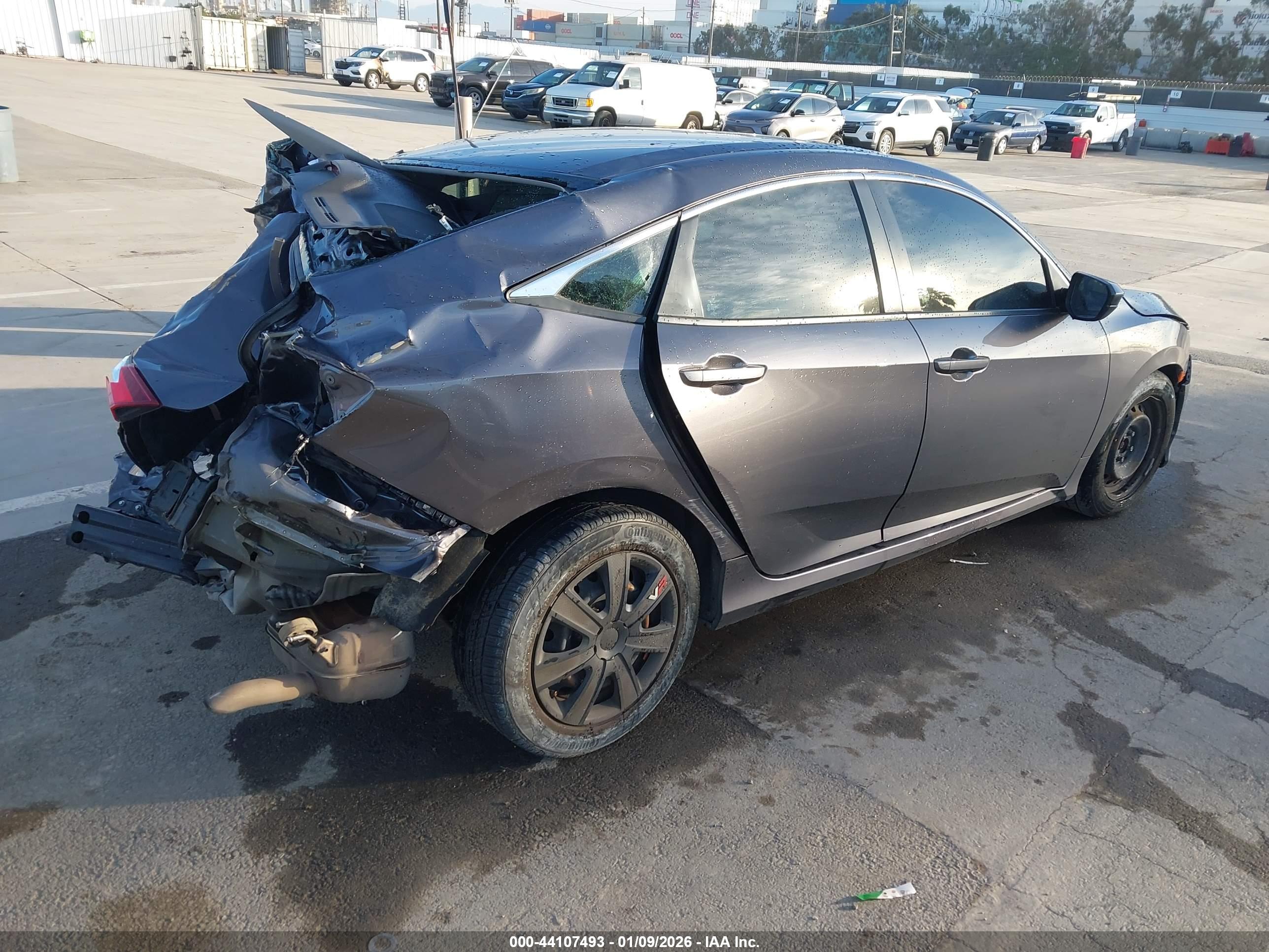 HONDA CIVIC image 4