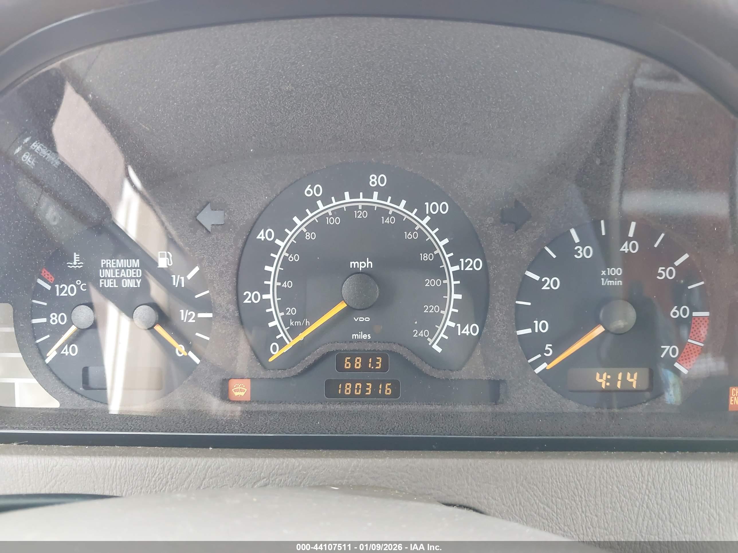 MERCEDES-BENZ C image 7
