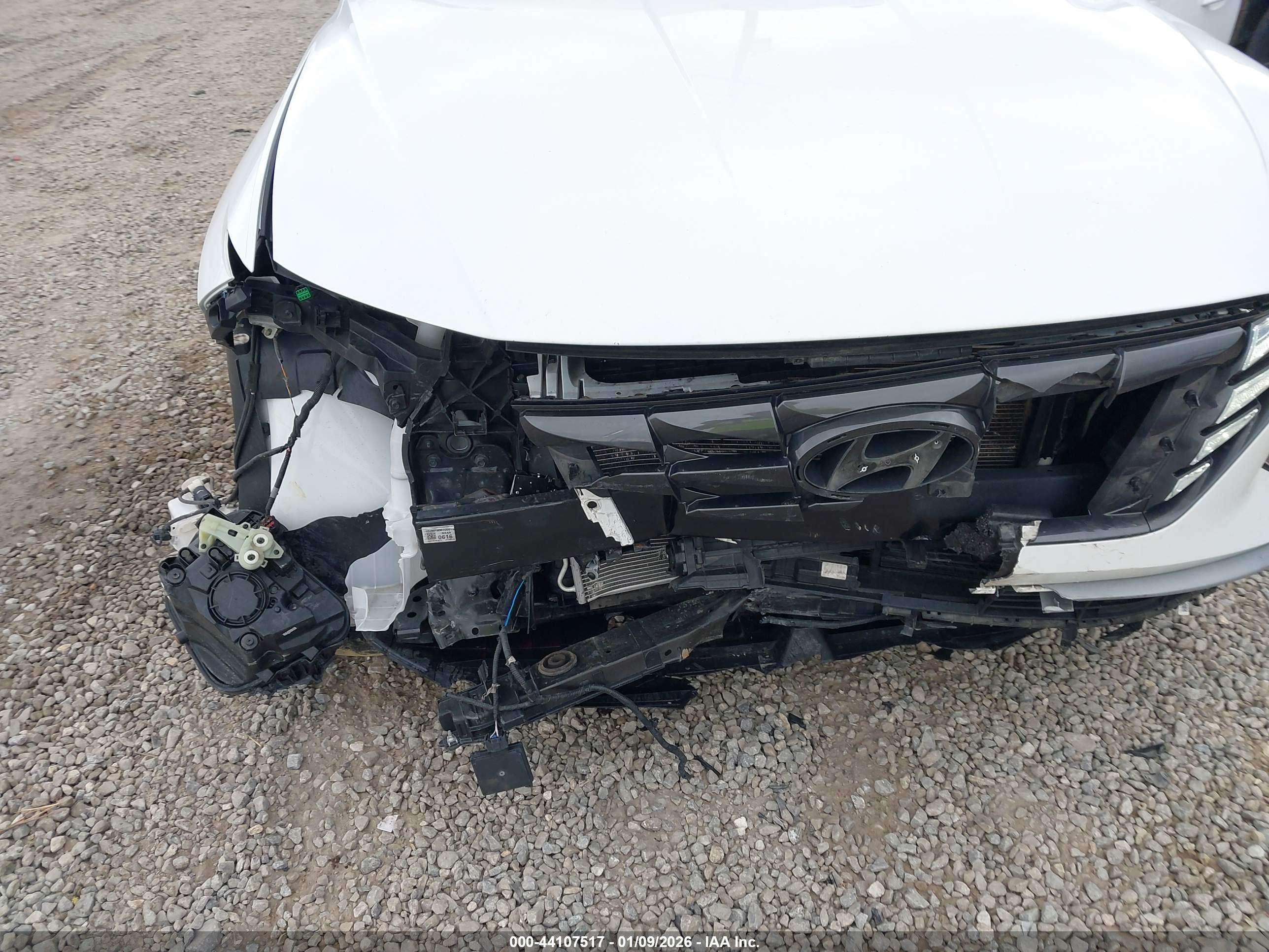 HYUNDAI TUCSON image 6