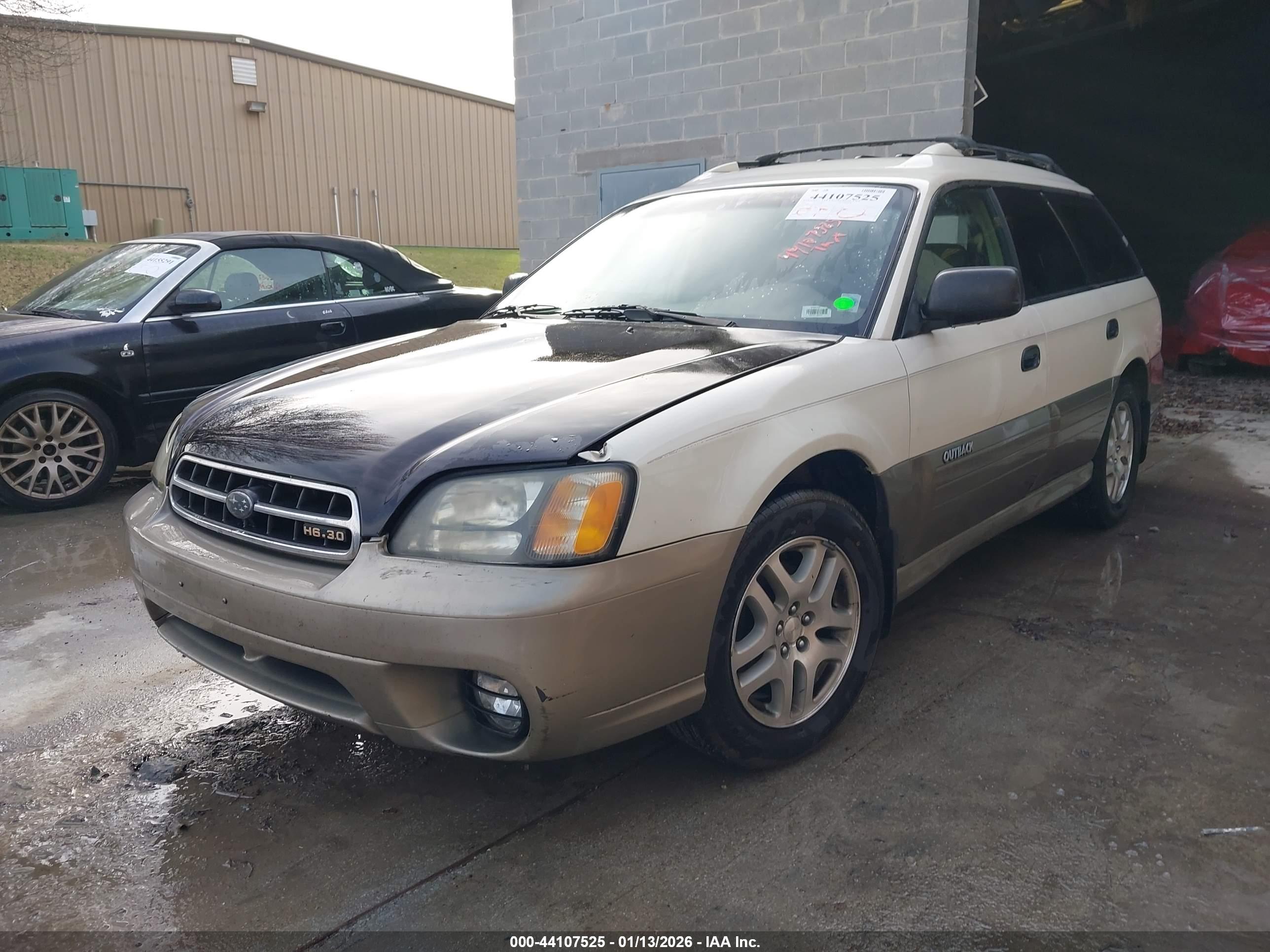 SUBARU OUTBACK image 2
