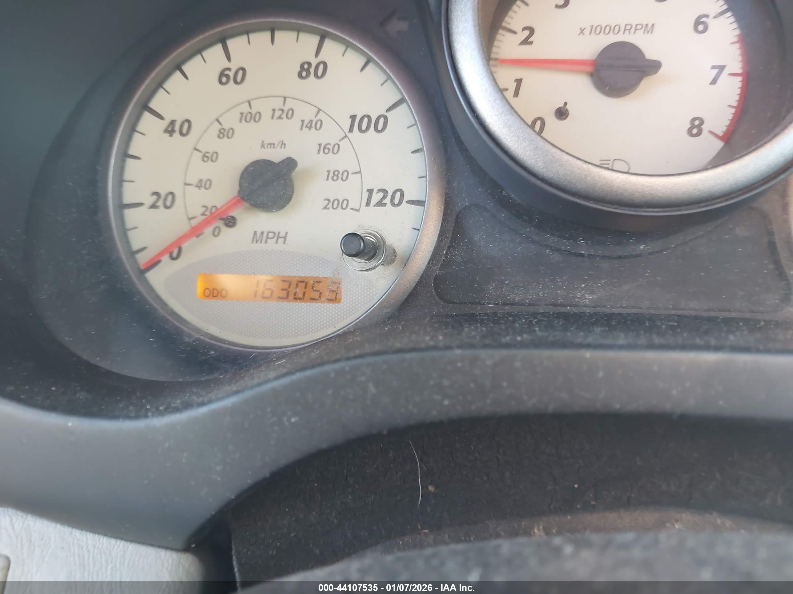 TOYOTA RAV4 image 7
