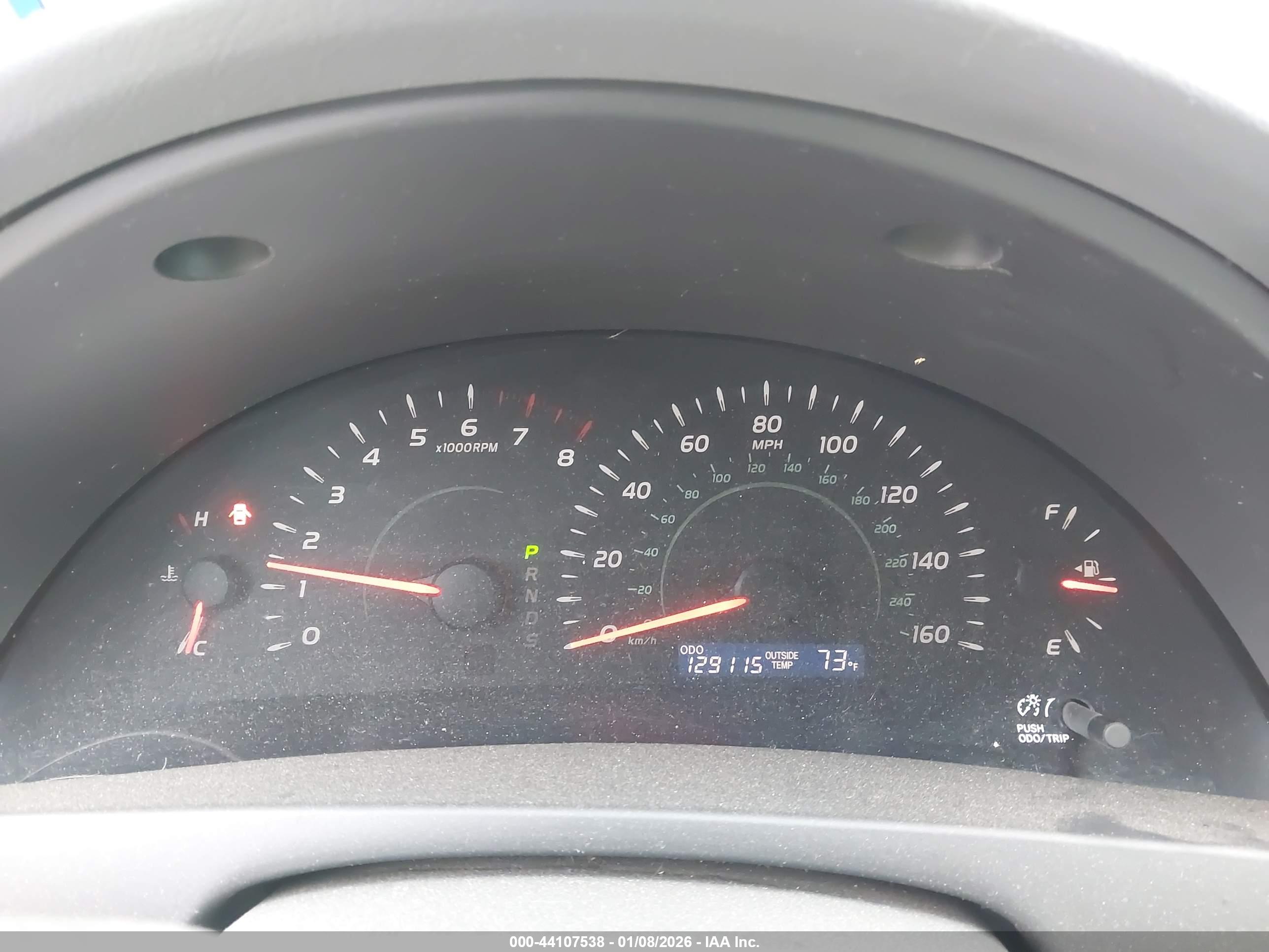 TOYOTA CAMRY image 7