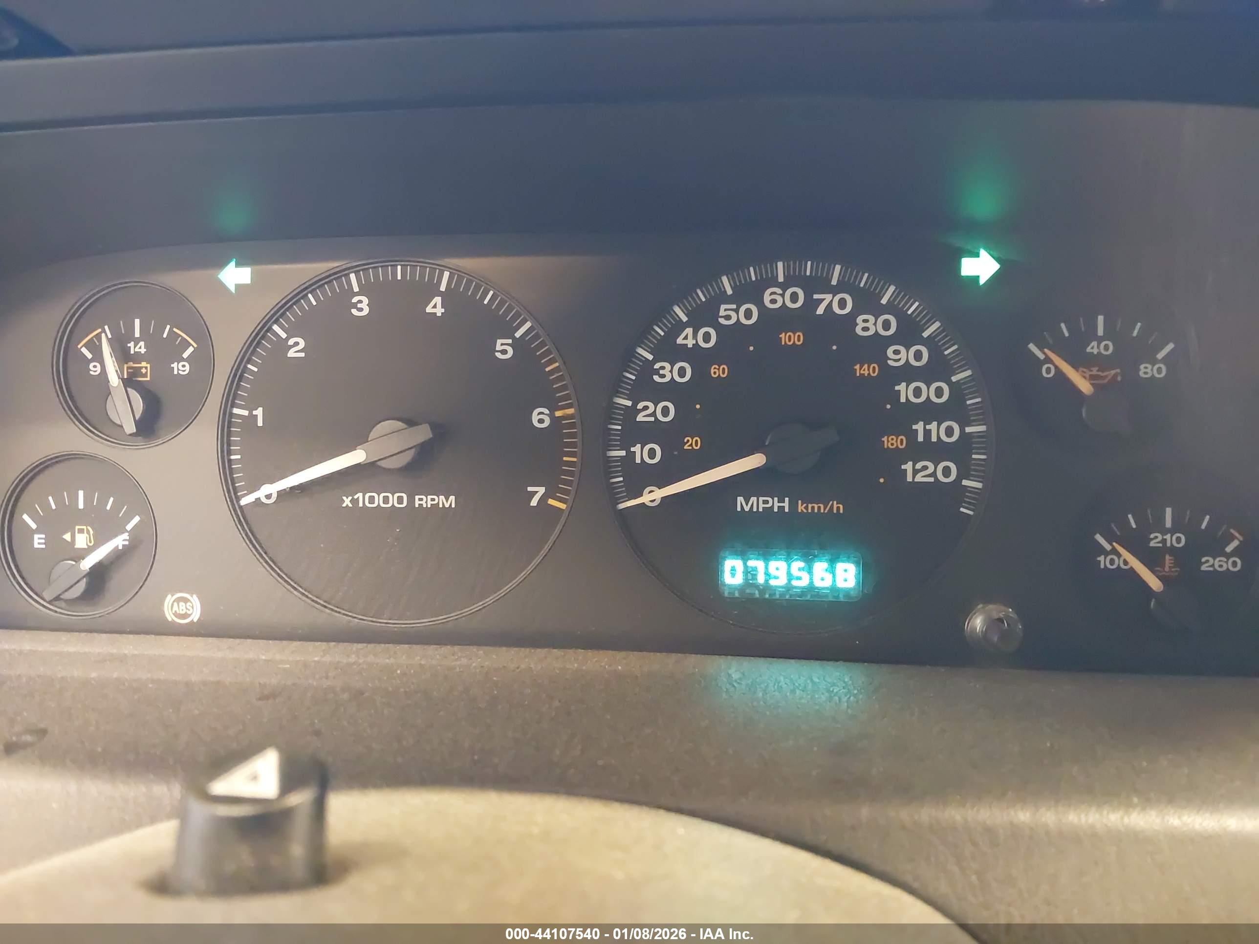 JEEP GRAND image 7