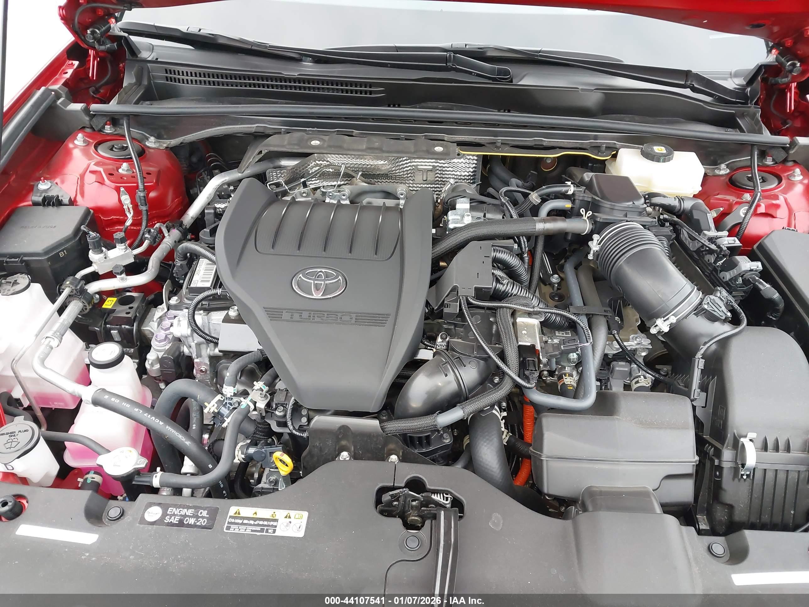 TOYOTA CROWN image 10