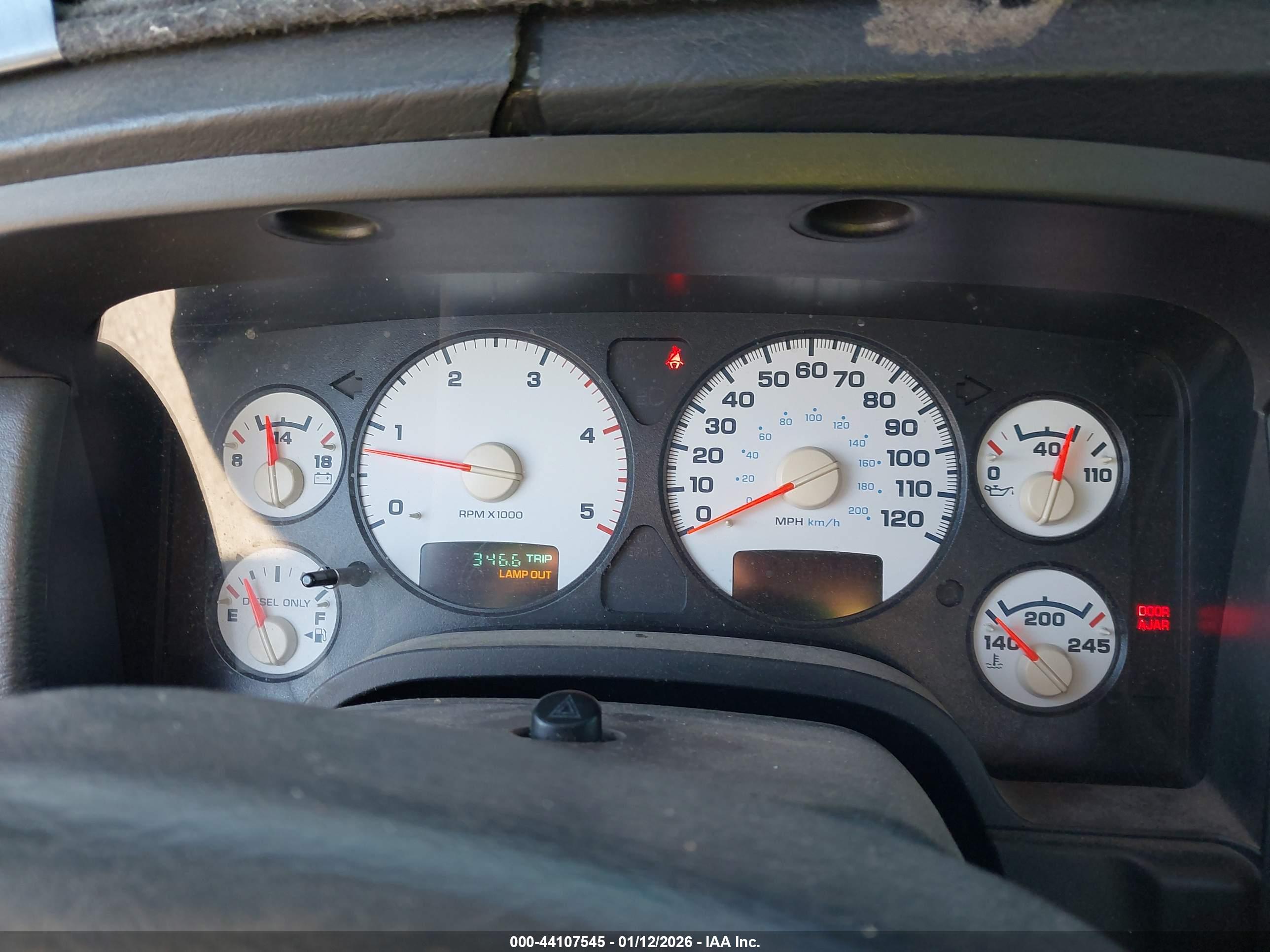 DODGE RAM image 7