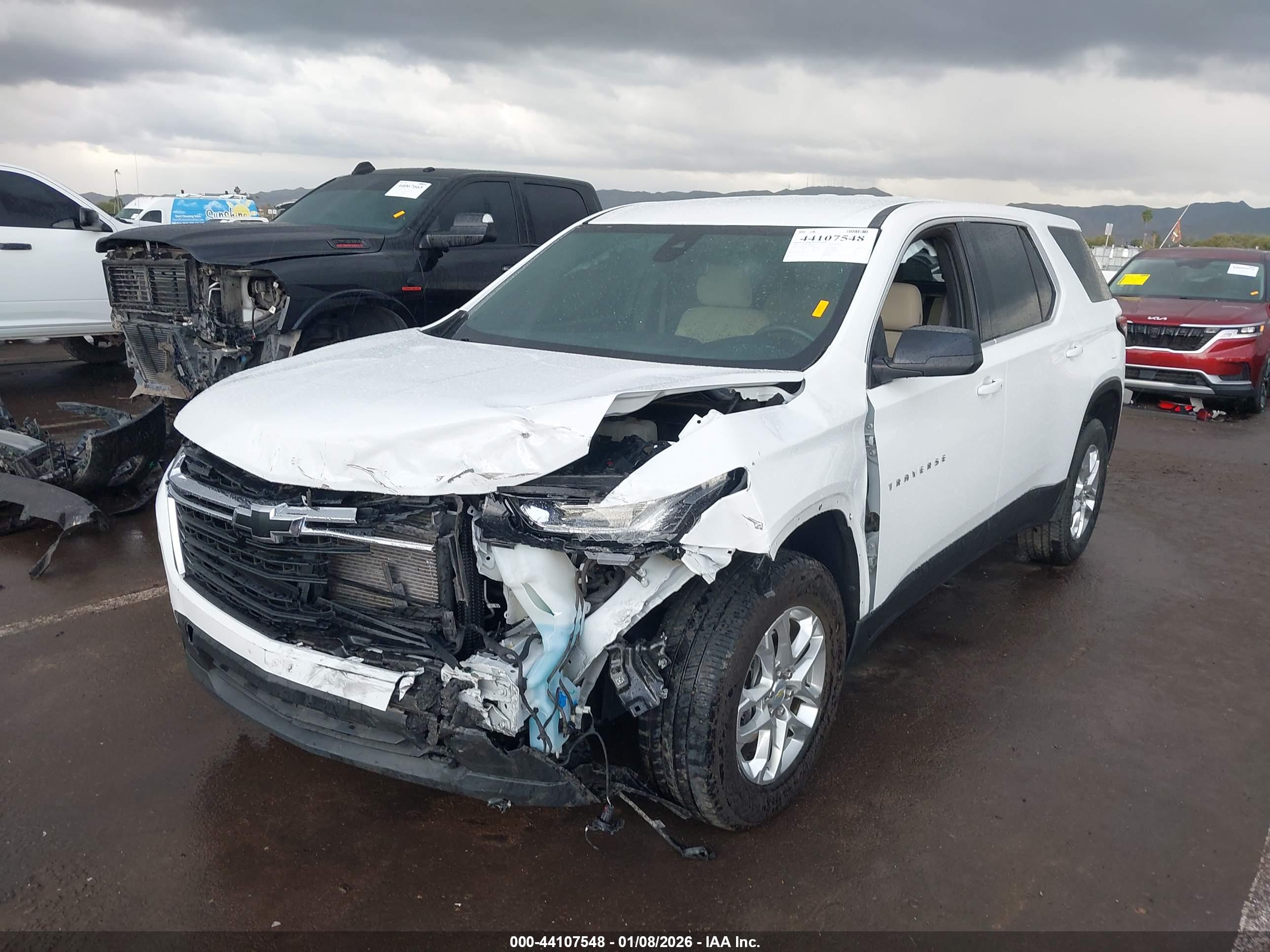 CHEVROLET TRAVERSE image 6