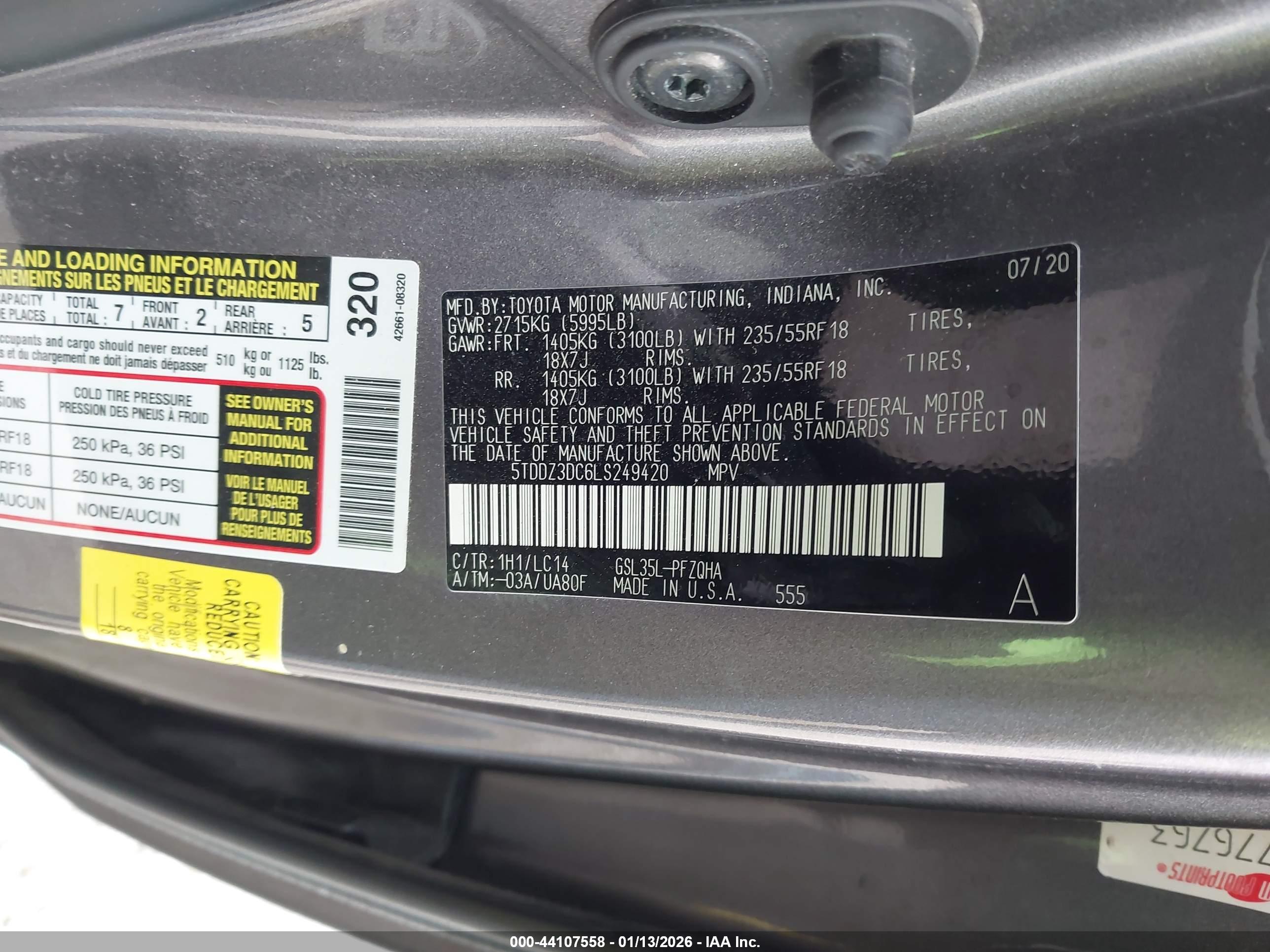 TOYOTA SIENNA image 9