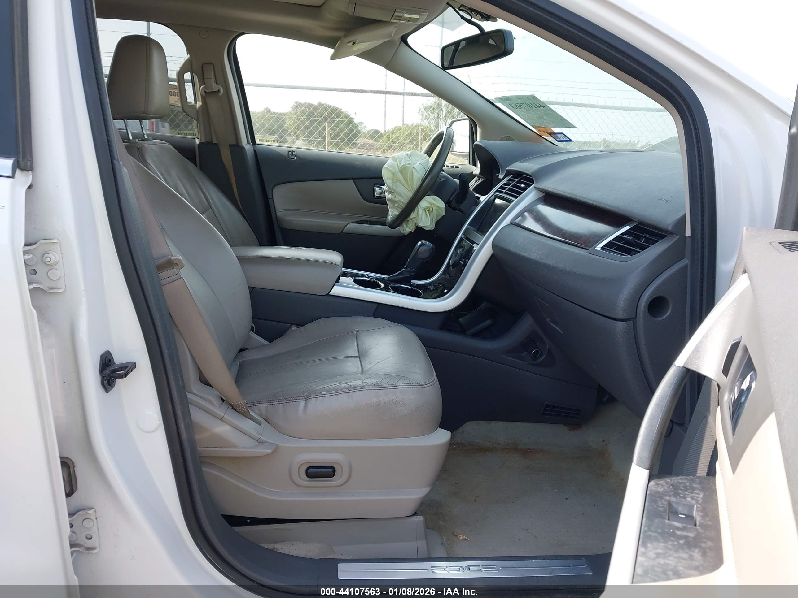 FORD EDGE image 5
