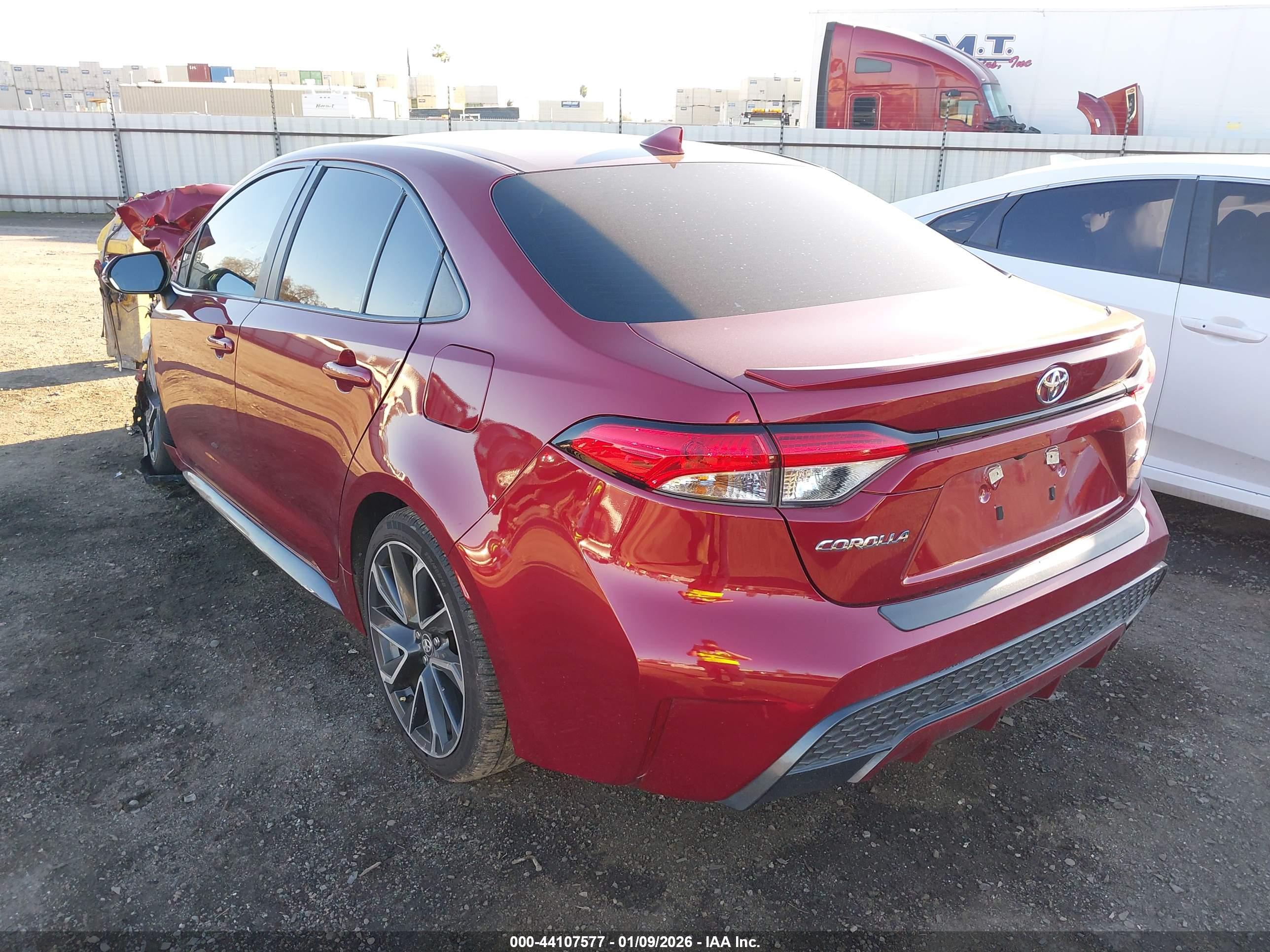 TOYOTA COROLLA image 3