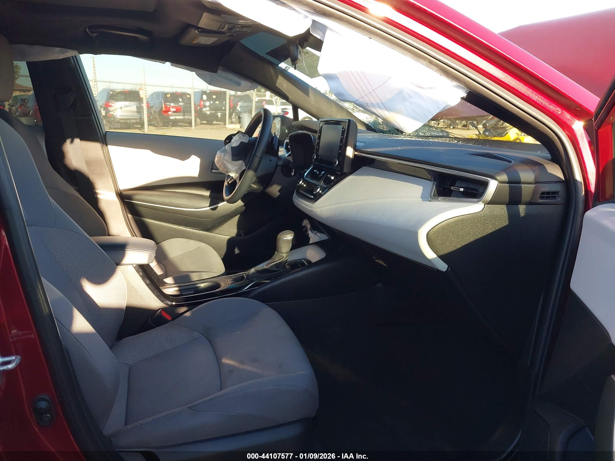 TOYOTA COROLLA image 5