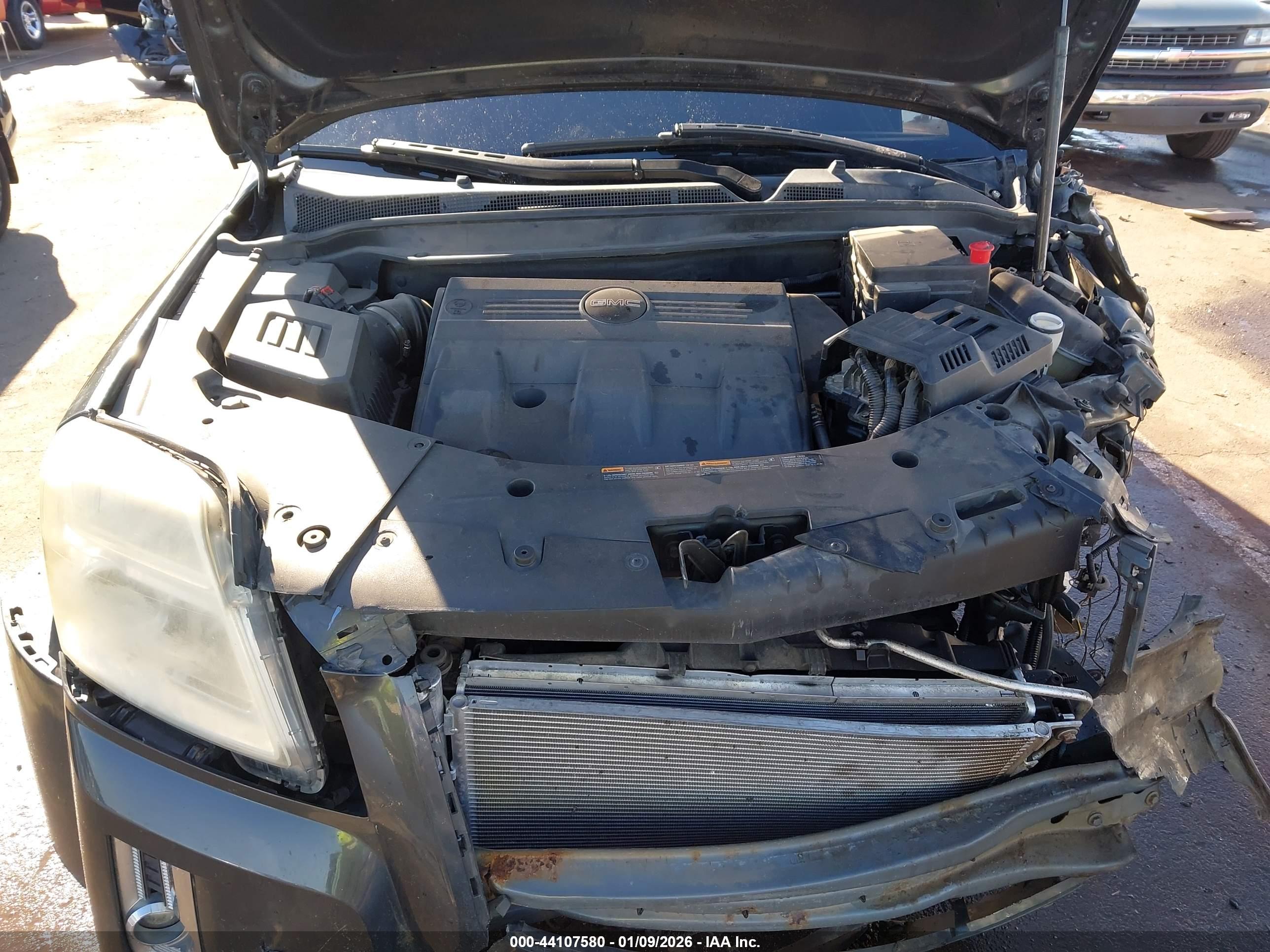 GMC TERRAIN image 10