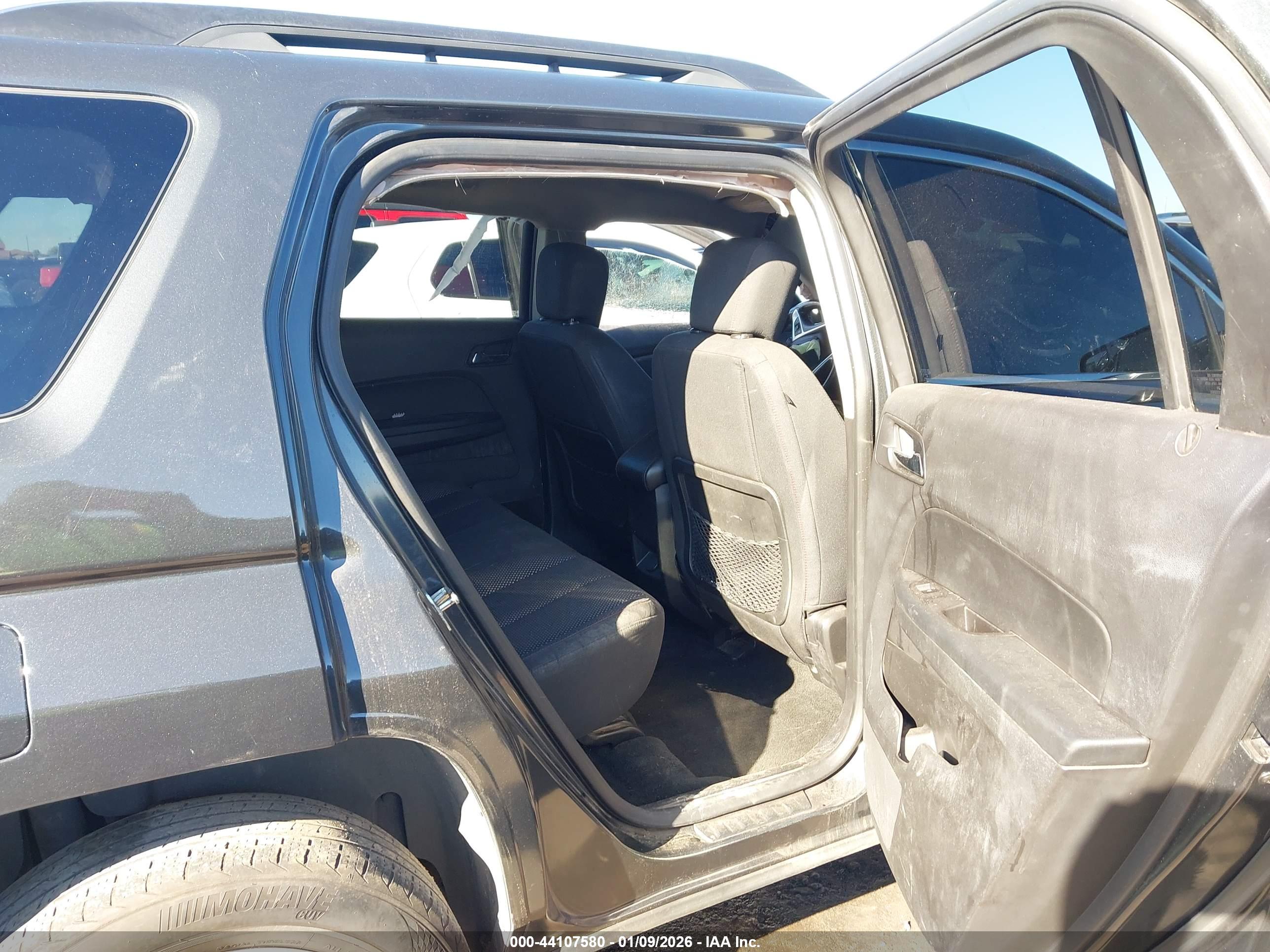 GMC TERRAIN image 8