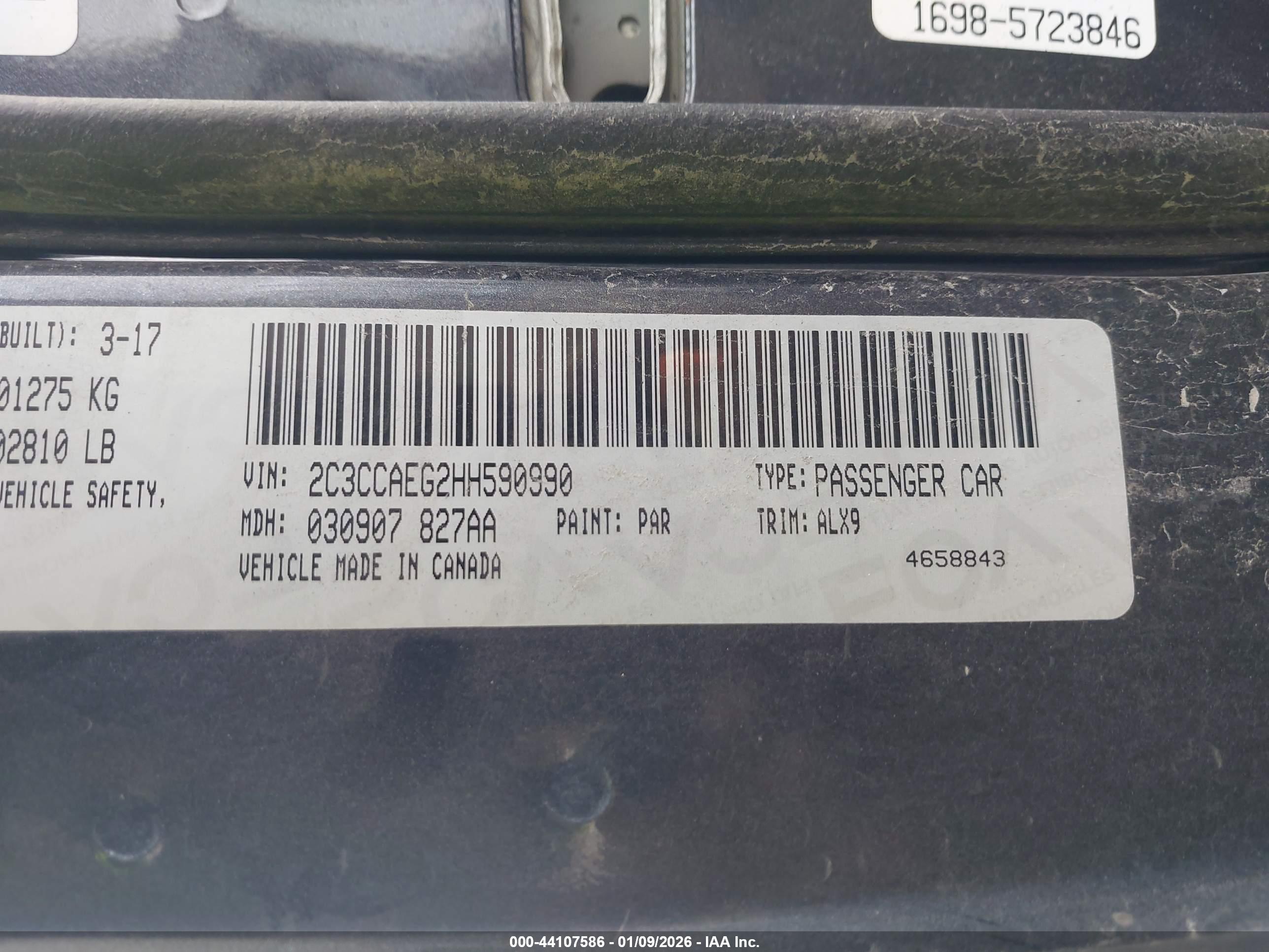CHRYSLER 300C image 9