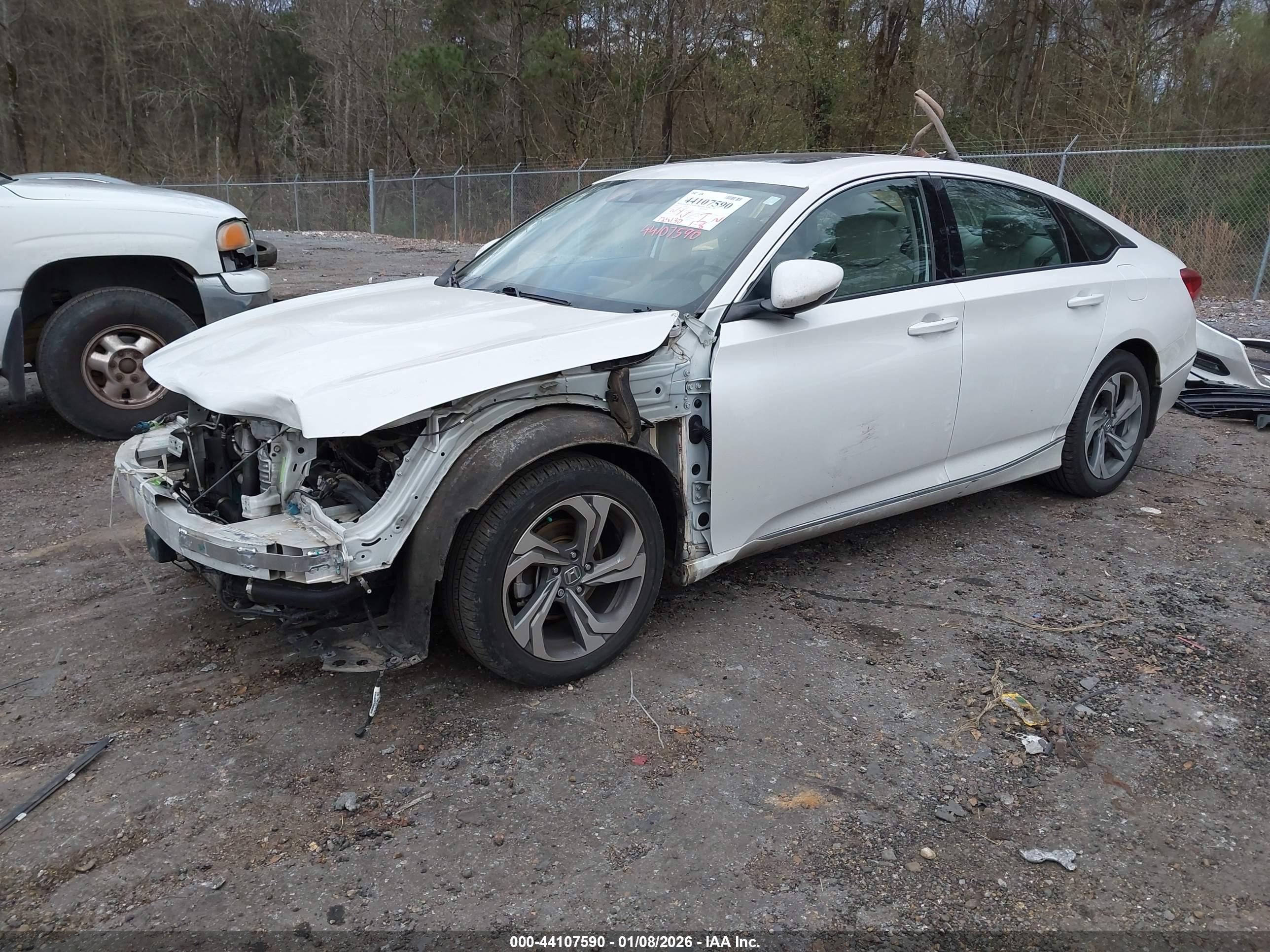 HONDA ACCORD image 2