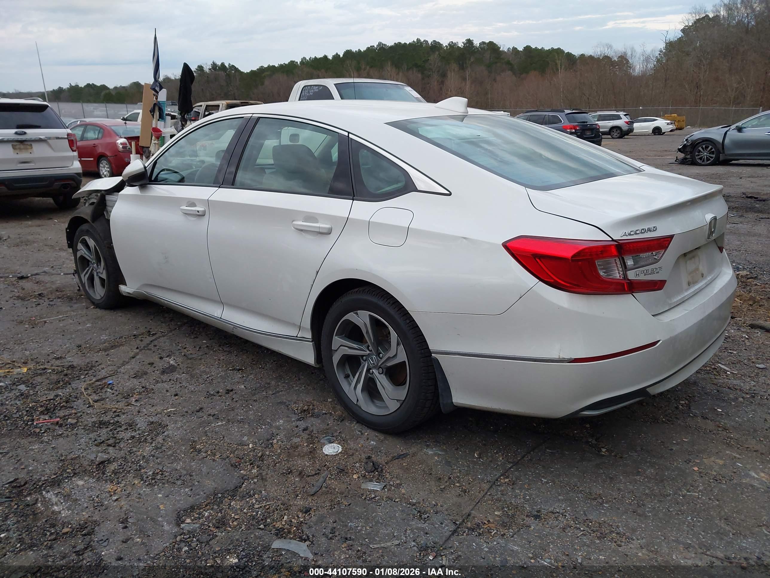 HONDA ACCORD image 3