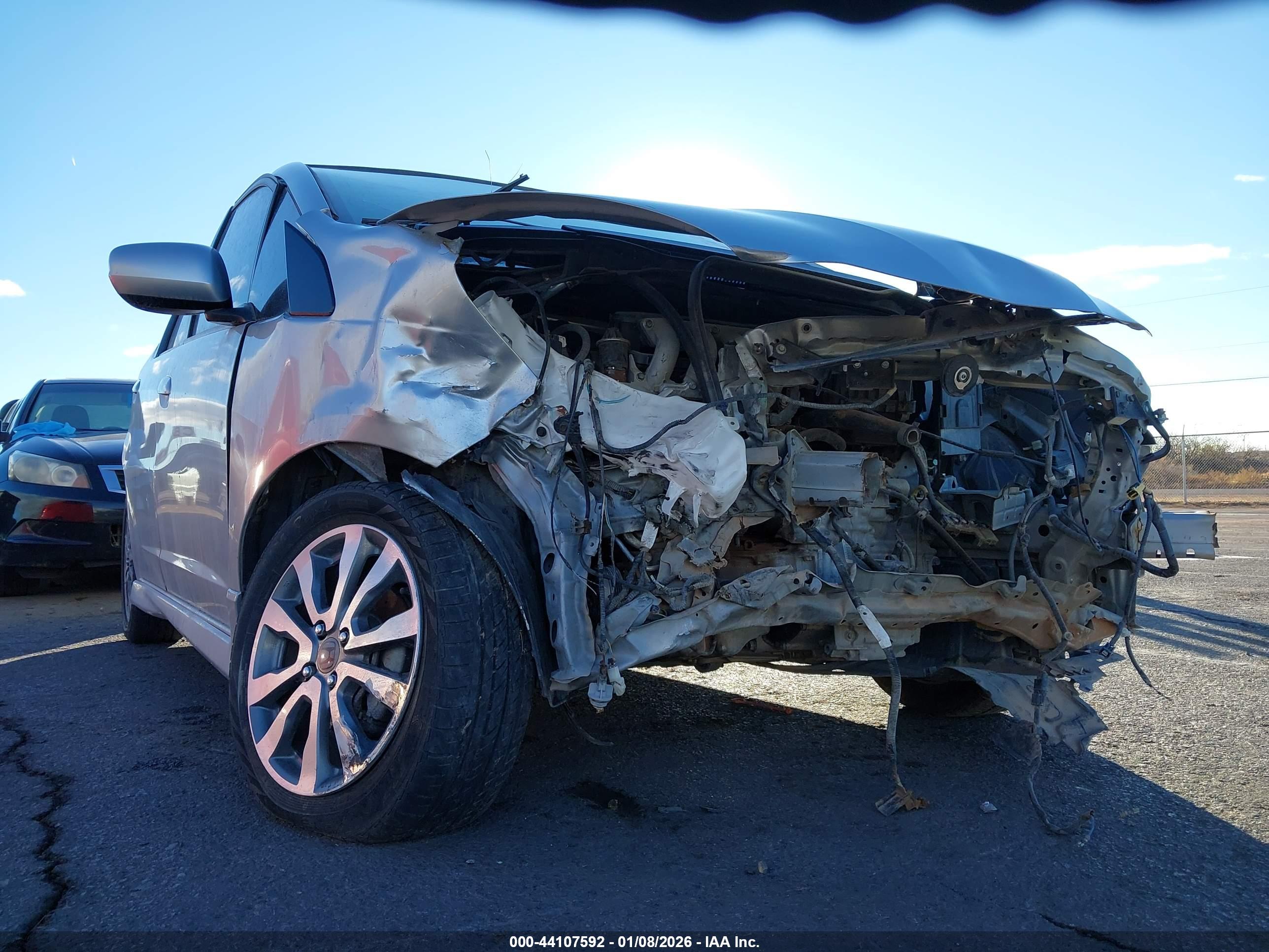 HONDA FIT image 6