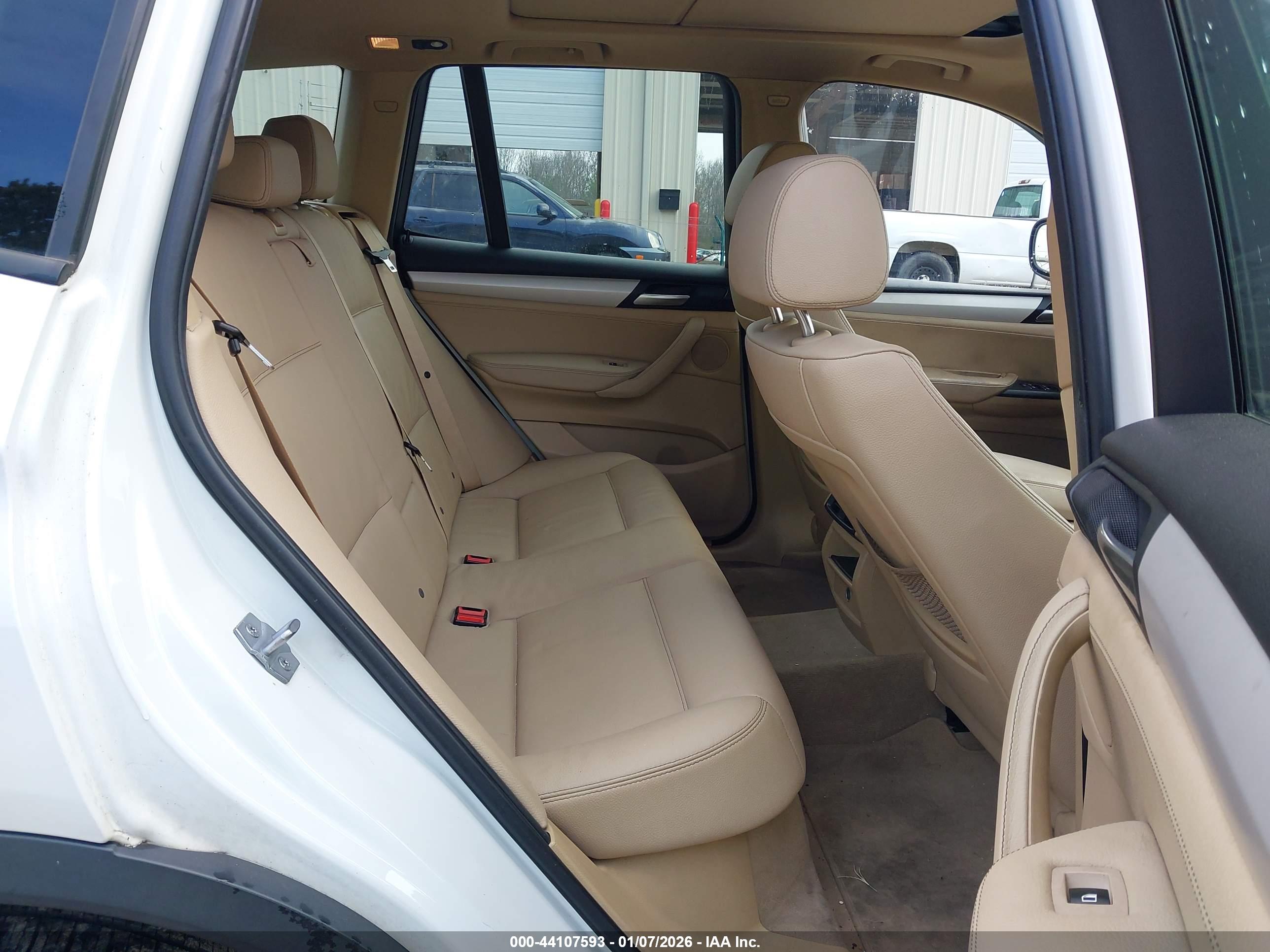 BMW X3 image 8