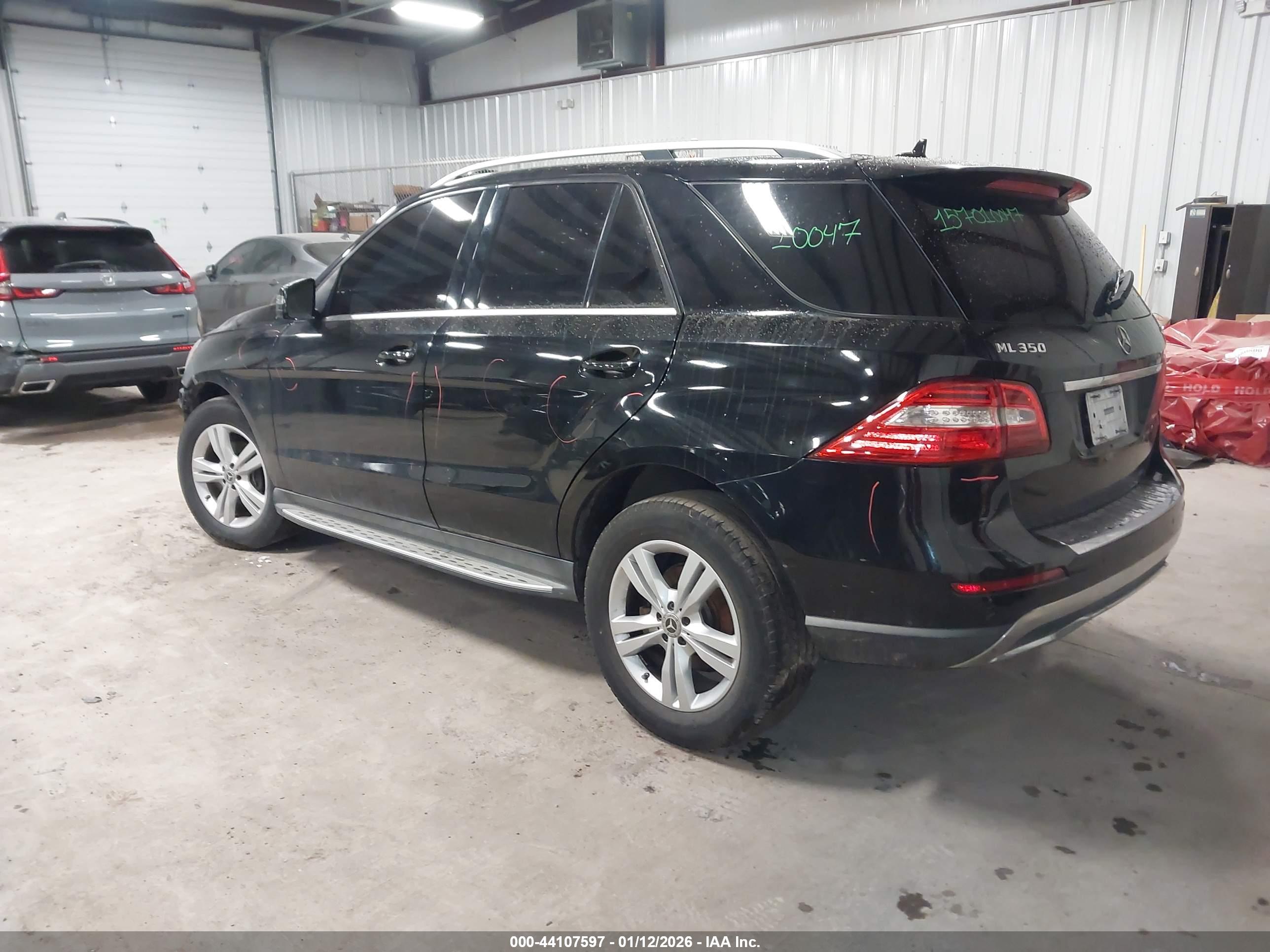 MERCEDES-BENZ ML image 3