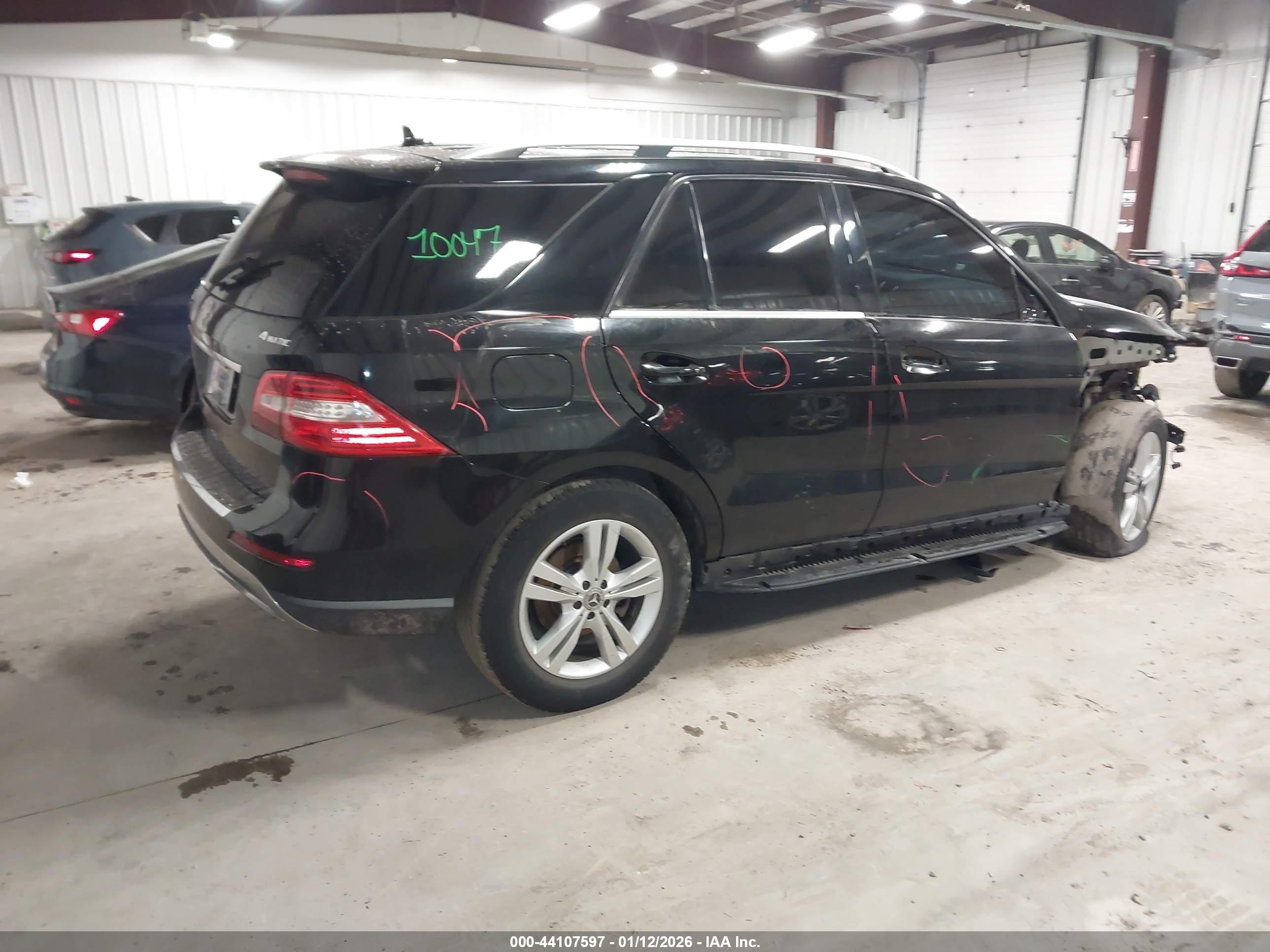 MERCEDES-BENZ ML image 4