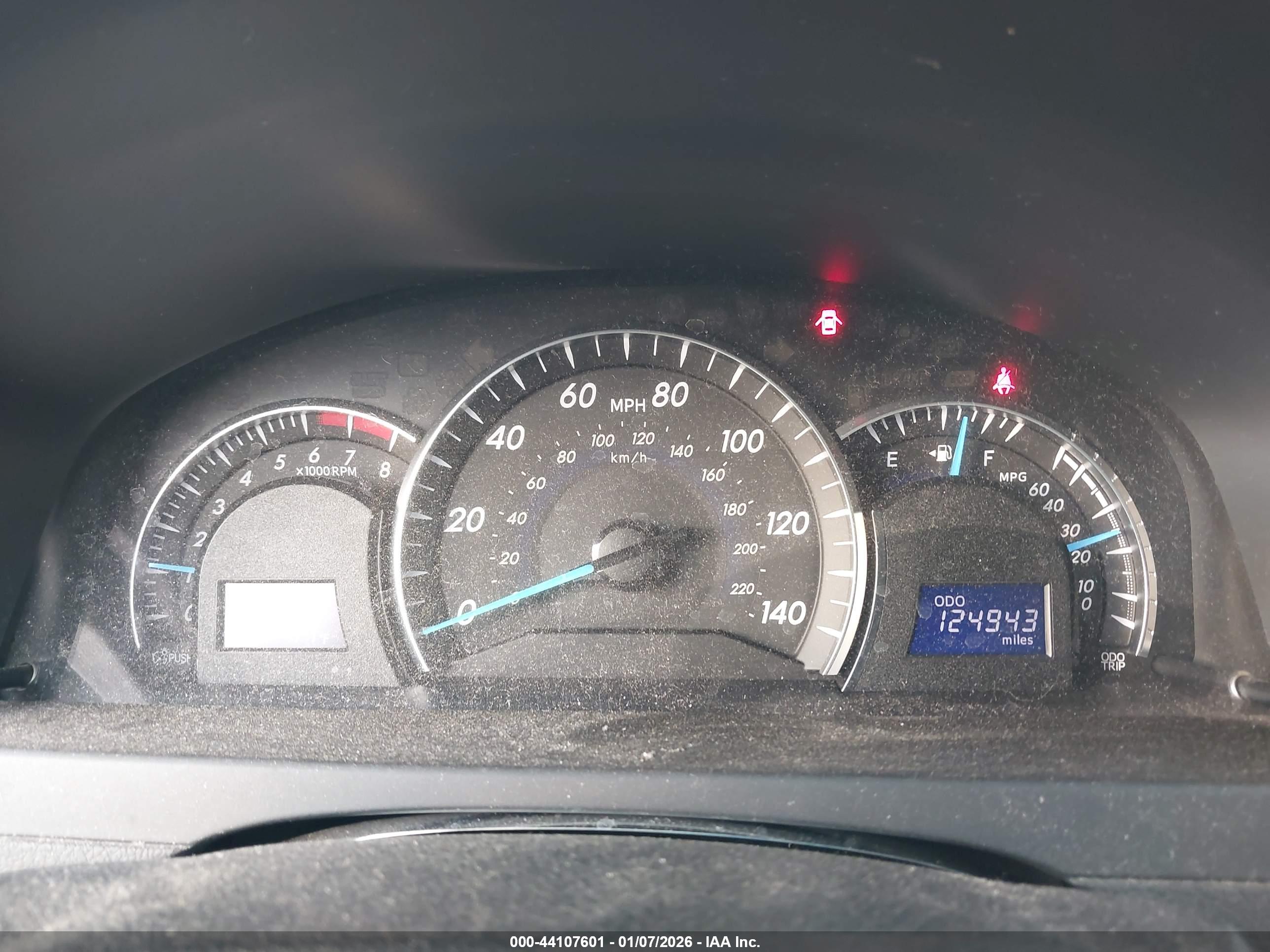 TOYOTA CAMRY image 7