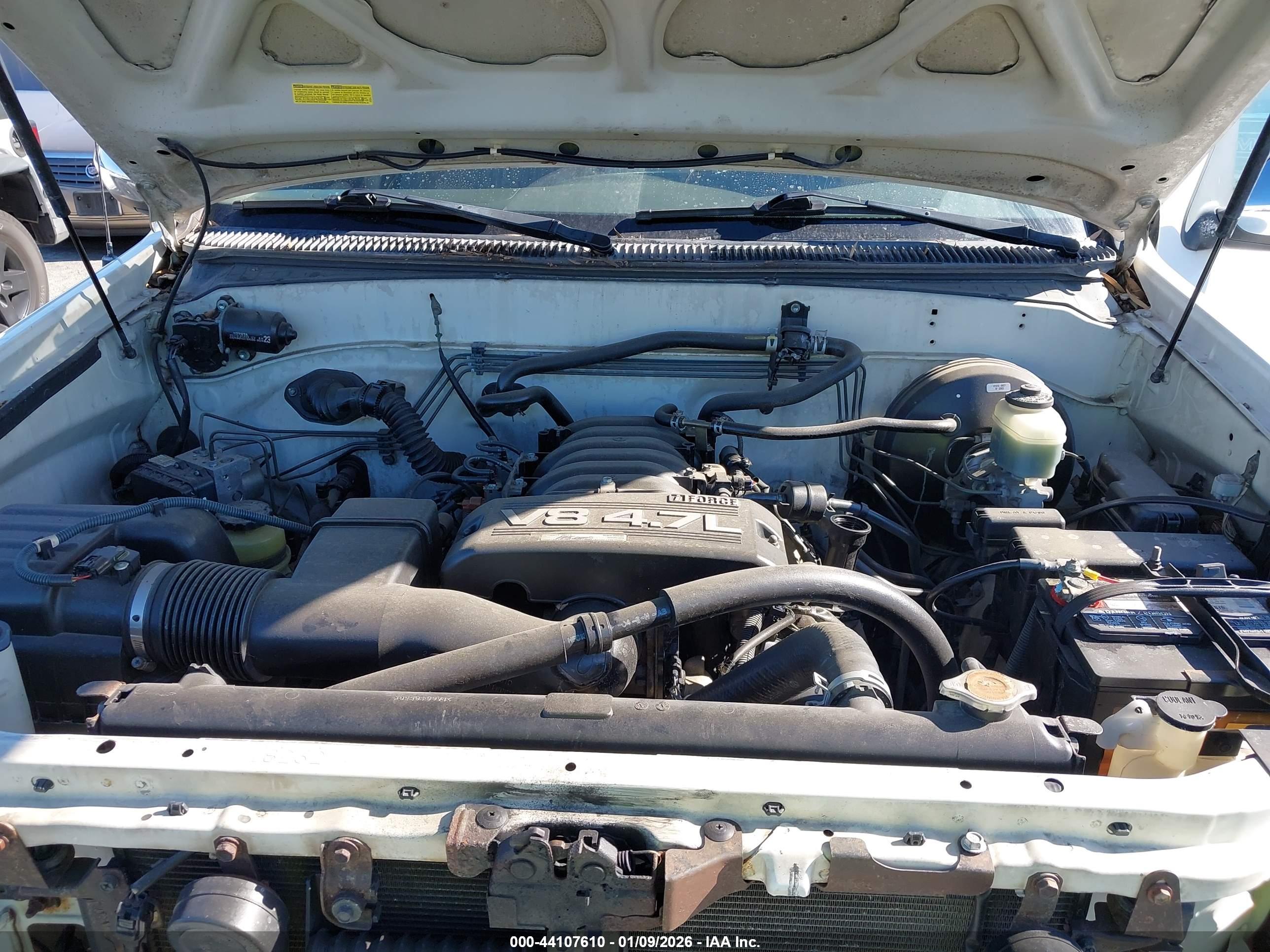 TOYOTA TUNDRA image 10