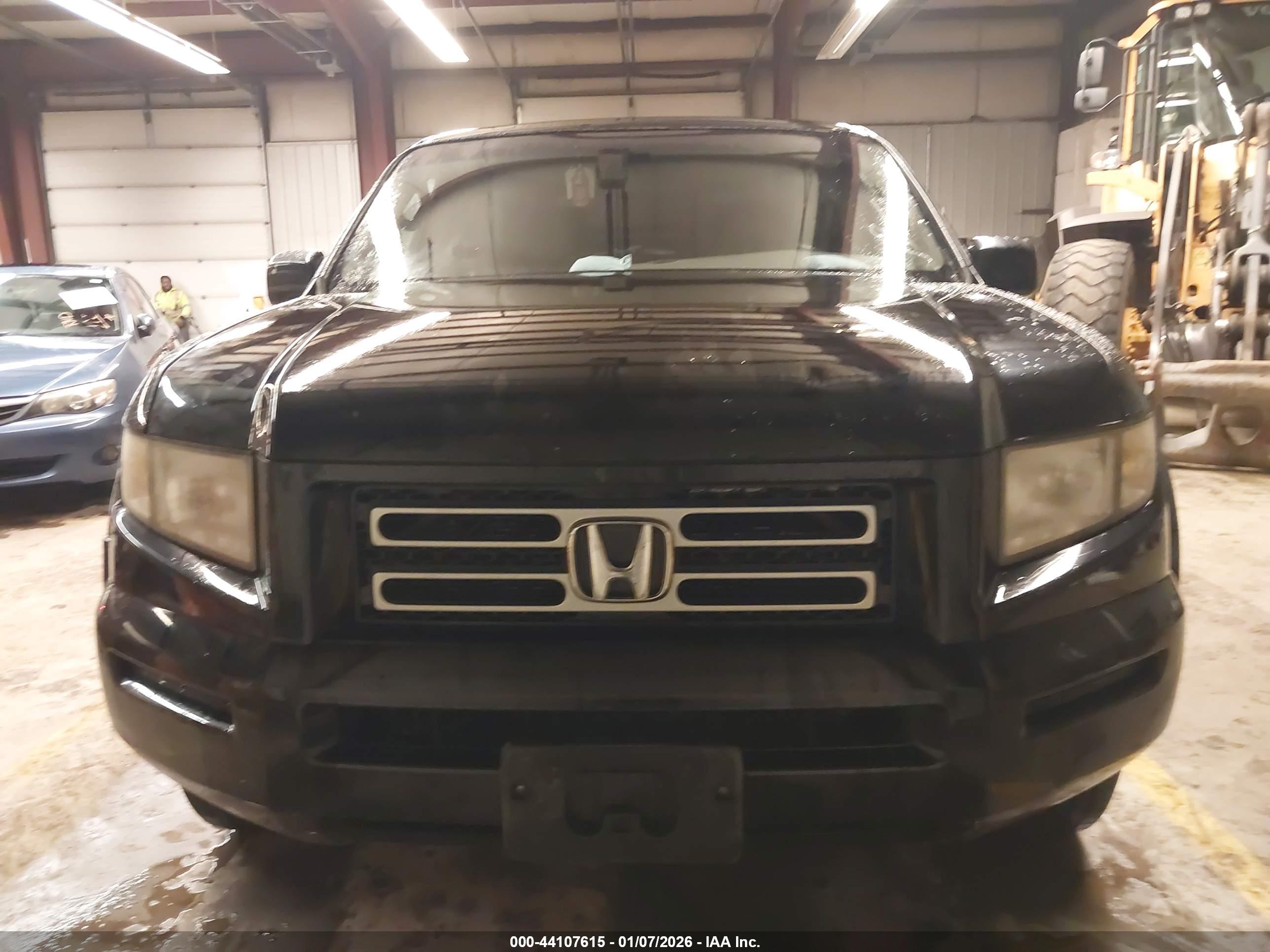 HONDA RIDGELINE image 6