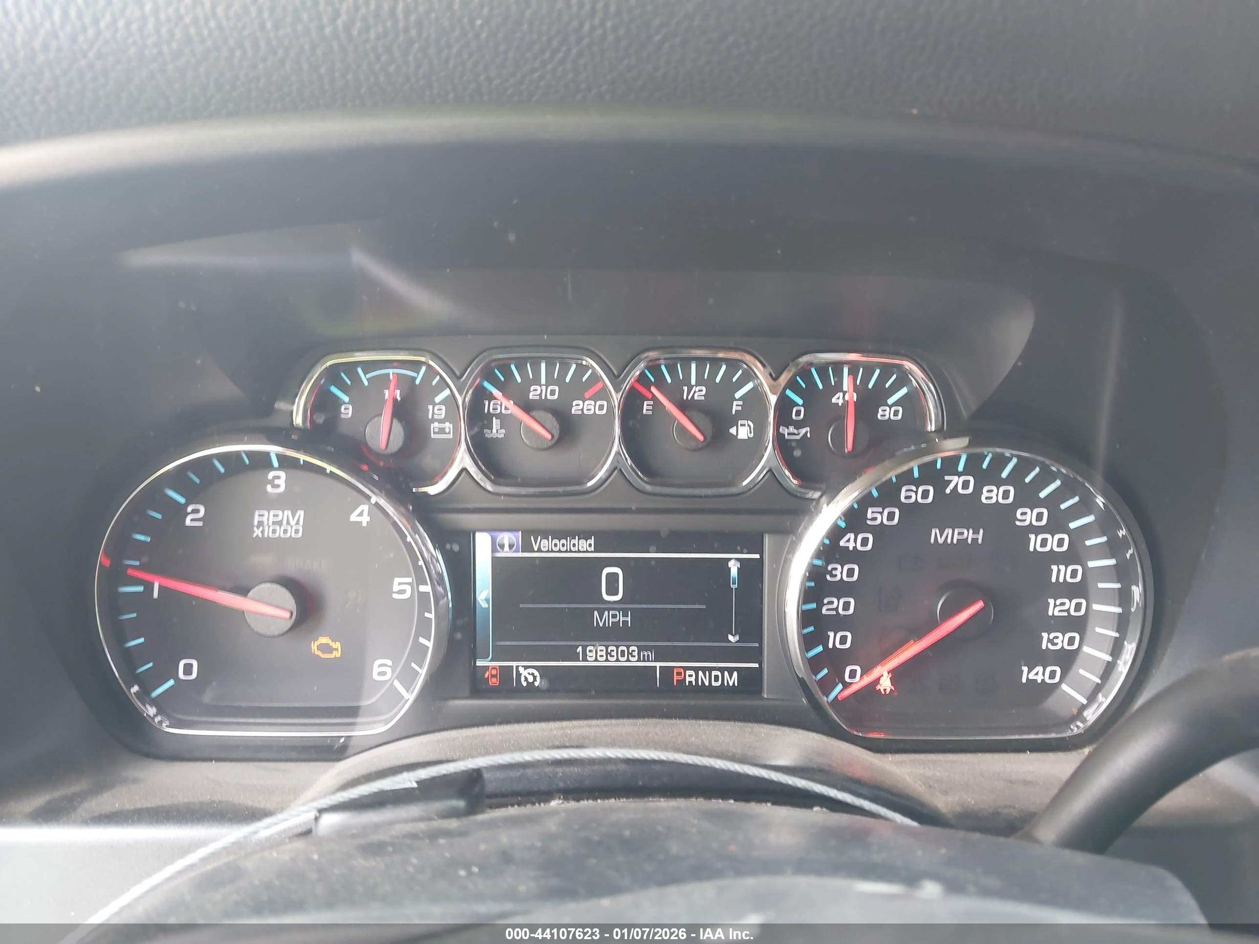 CHEVROLET SILVERADO image 7