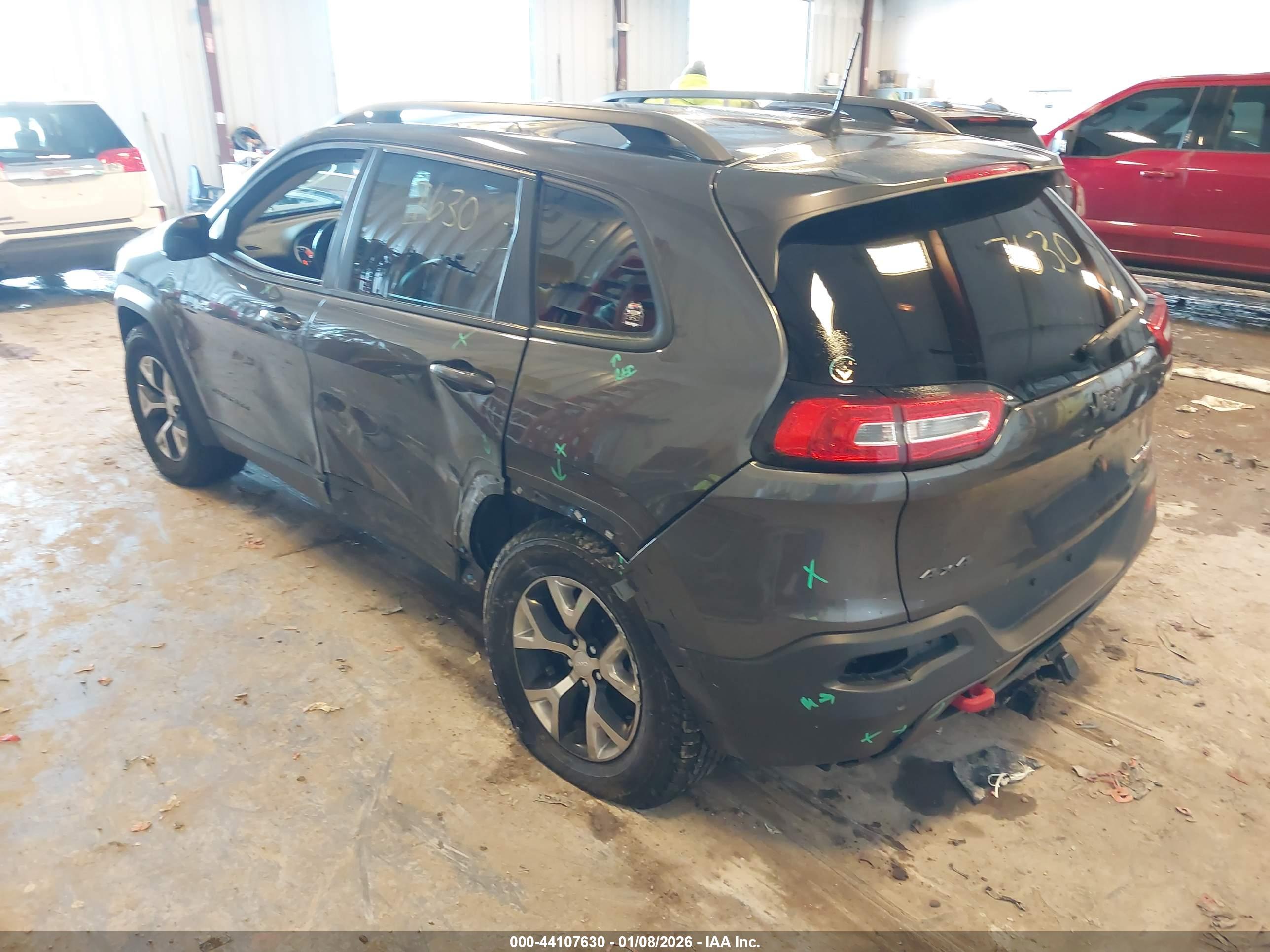 JEEP CHEROKEE image 3