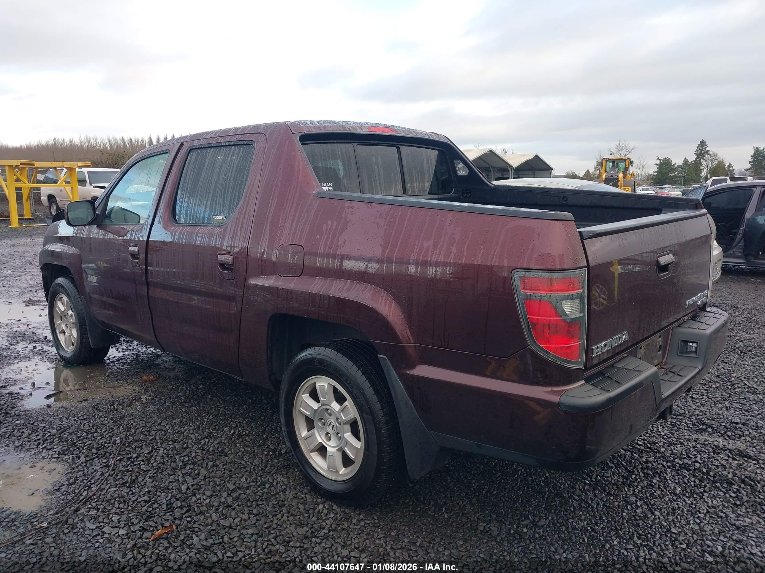 HONDA RIDGELINE image 3