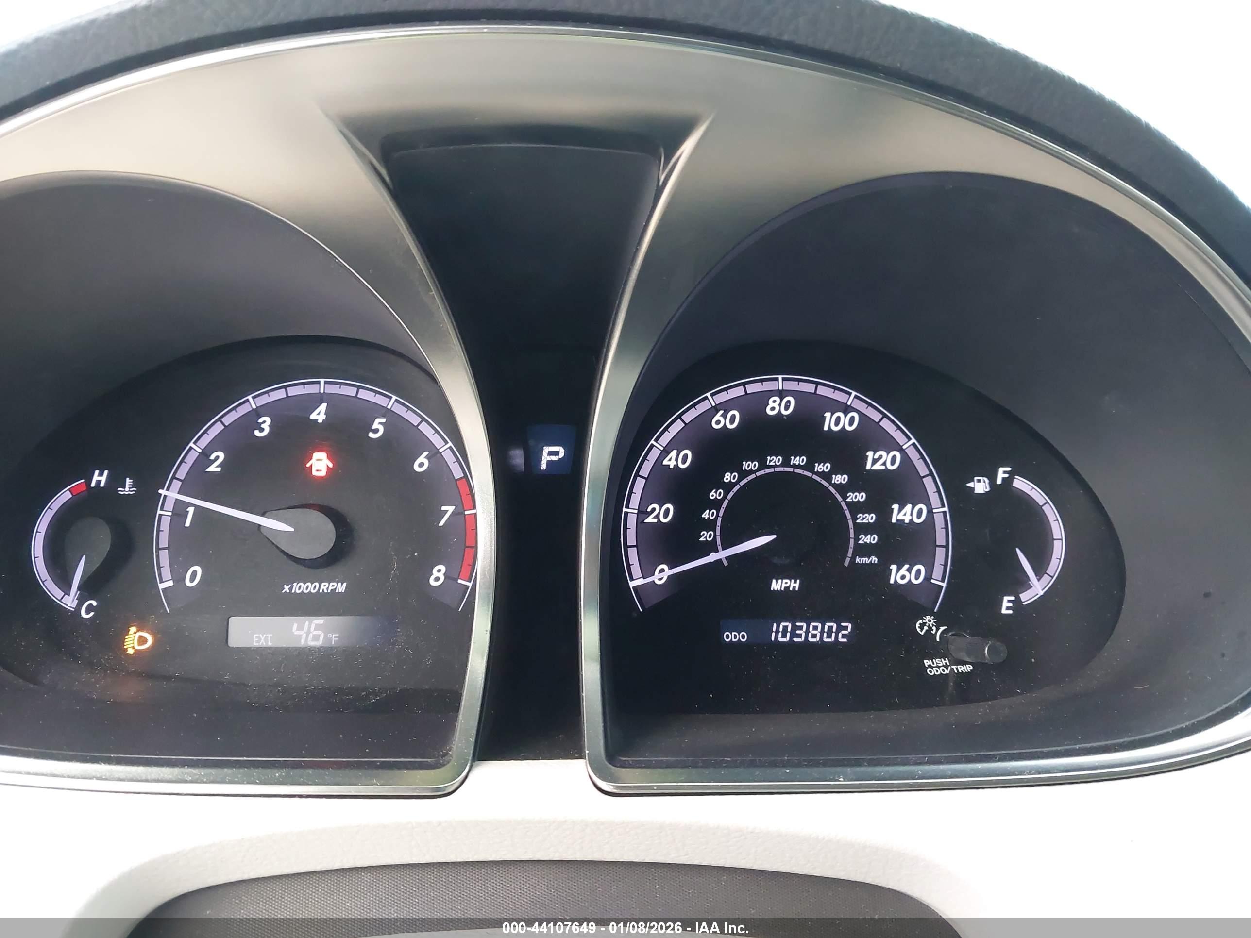 TOYOTA AVALON image 7