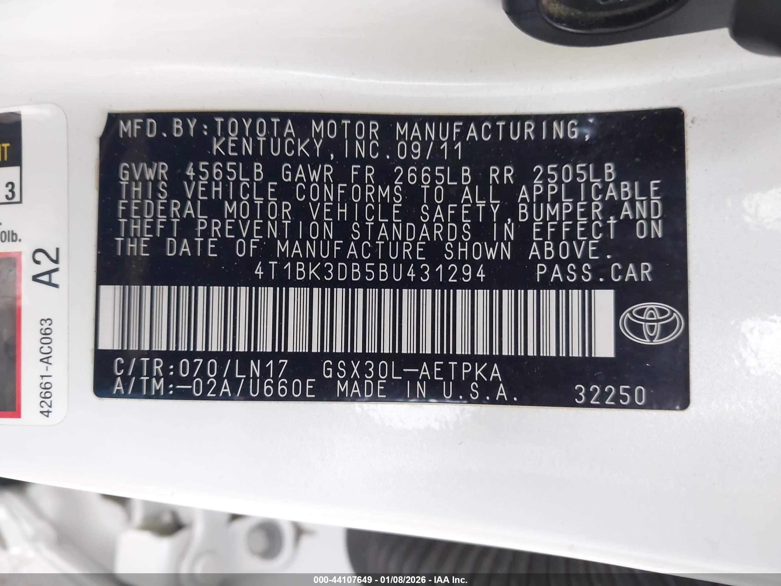 TOYOTA AVALON image 9