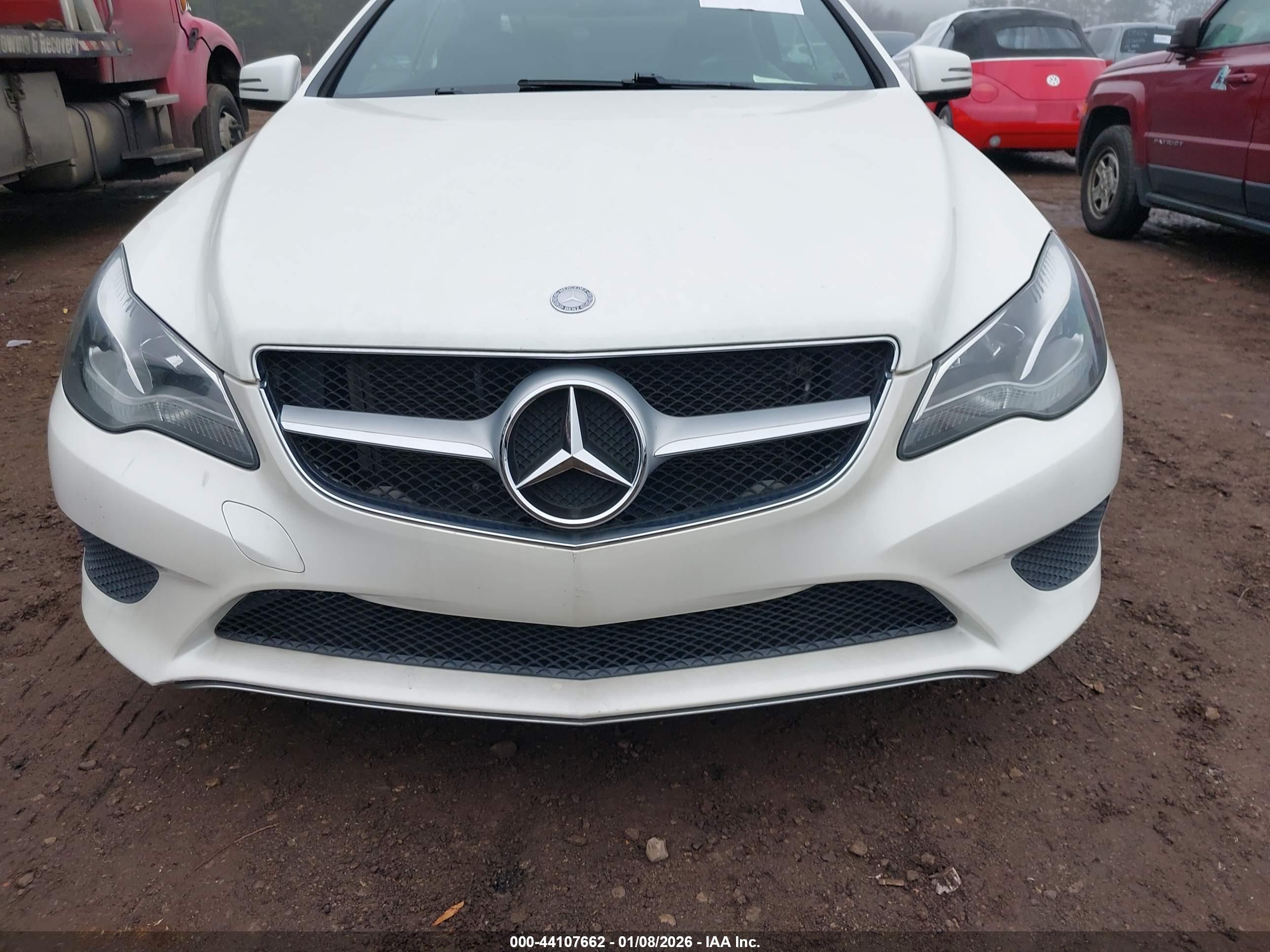 MERCEDES-BENZ E image 6