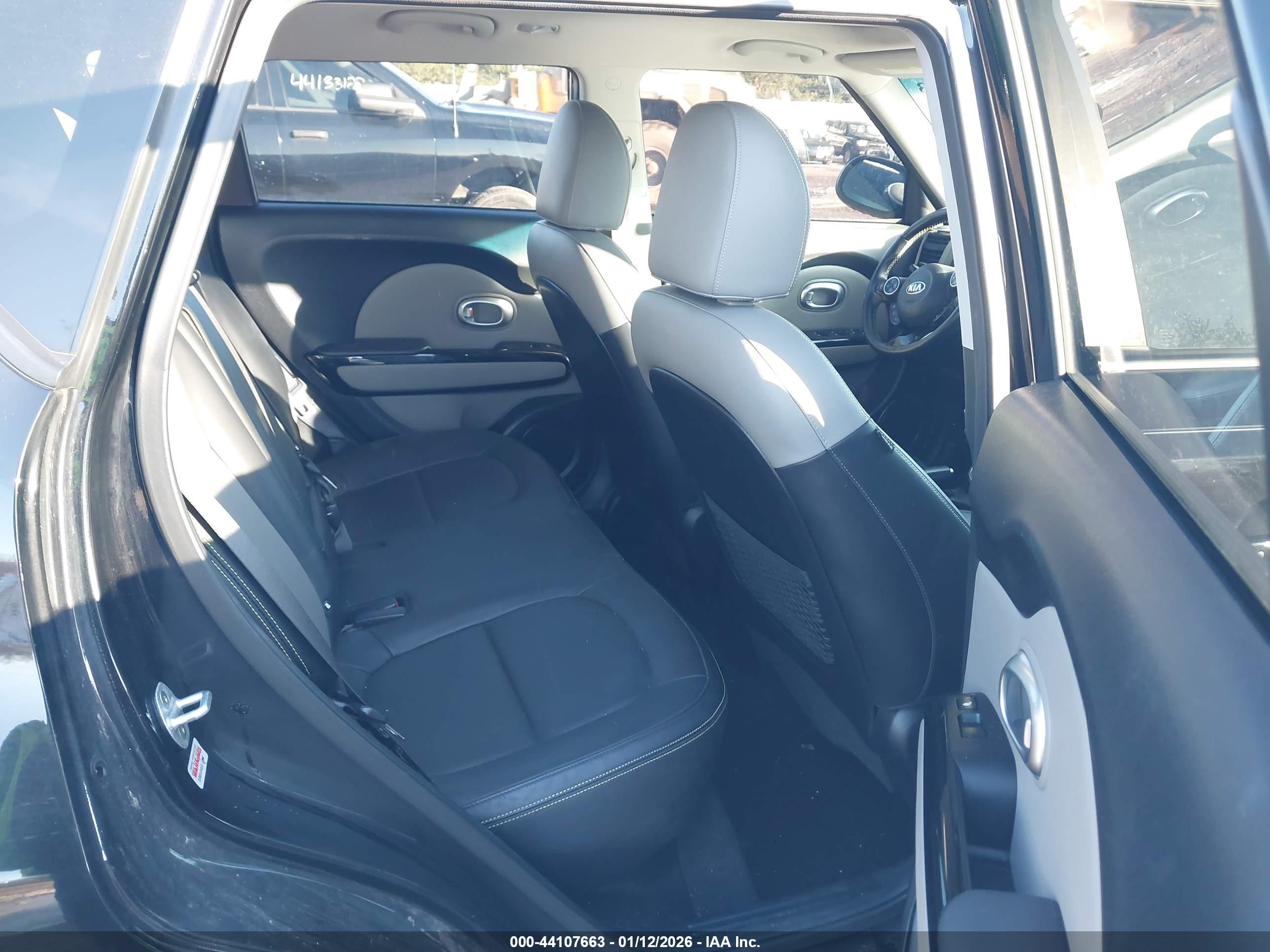 KIA SOUL image 8